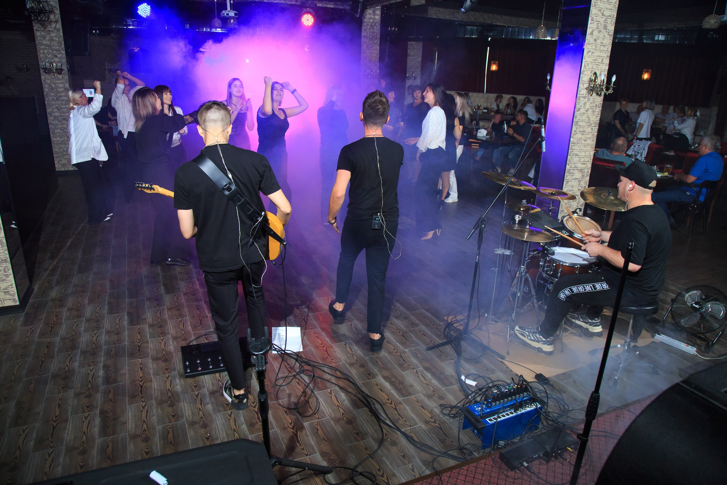 Открытие караоке клуба Mozguhose. Репортажный и свадебный фотограф Пятигорск и КМВ