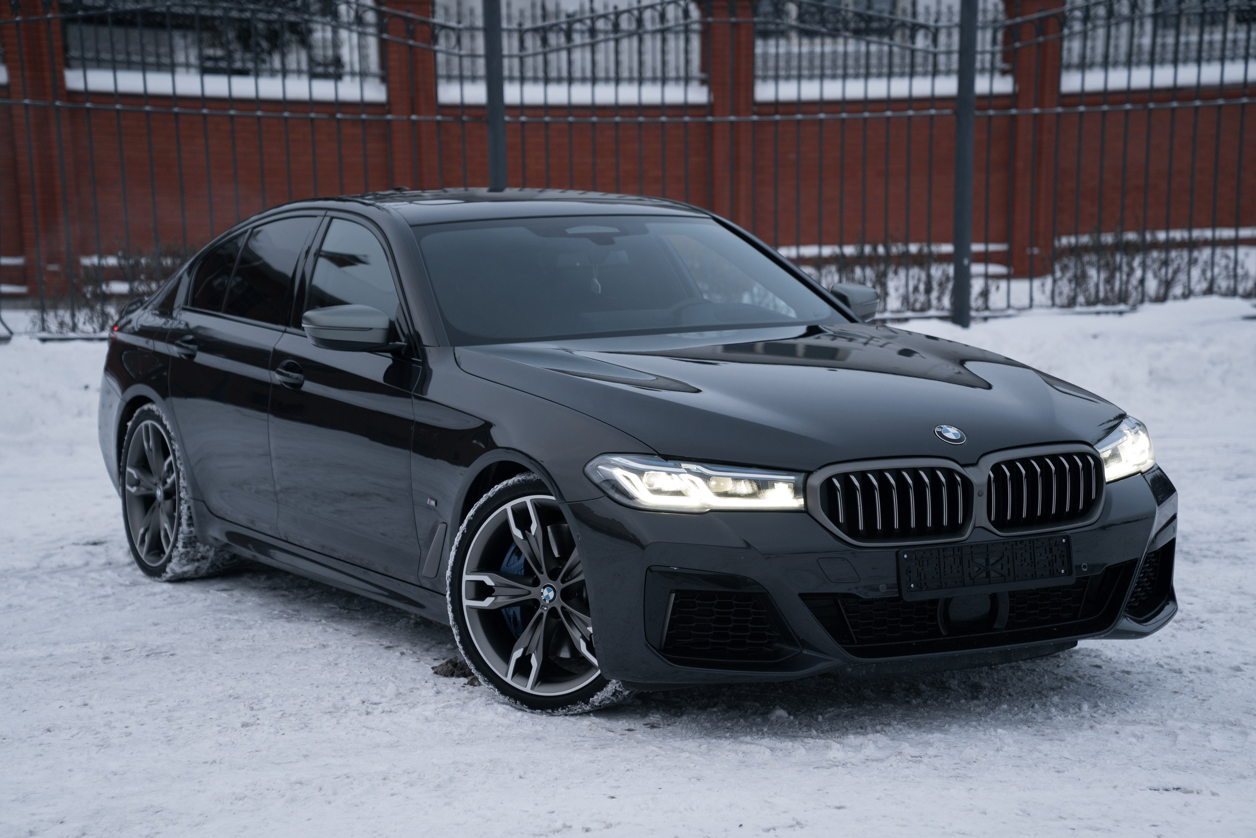BMW M550i XDrive. Идеальные портреты для соцсетей — Фотограф Ленар