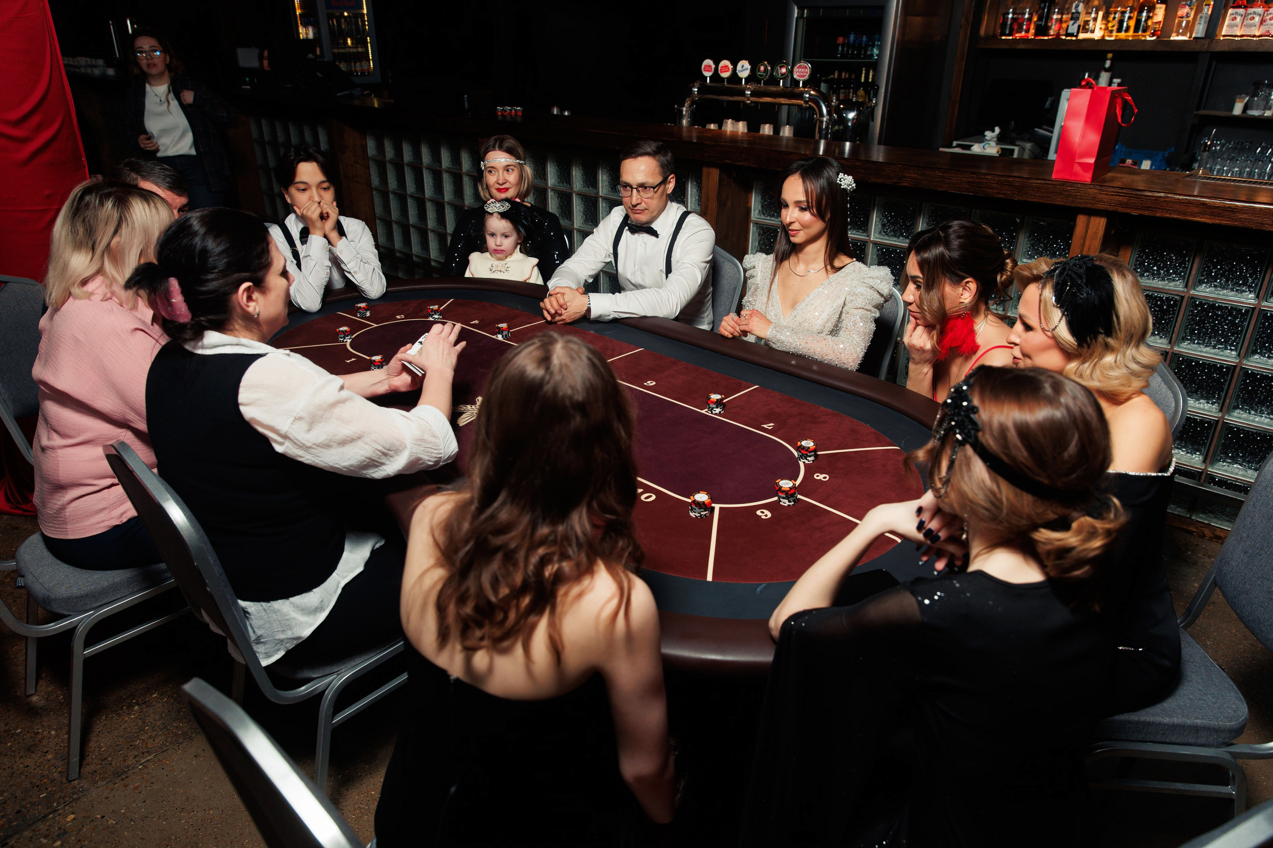 День Рождения в стиле Moulin Rouge. Репортажный и свадебный фотограф в Уфе Павел Кожевников