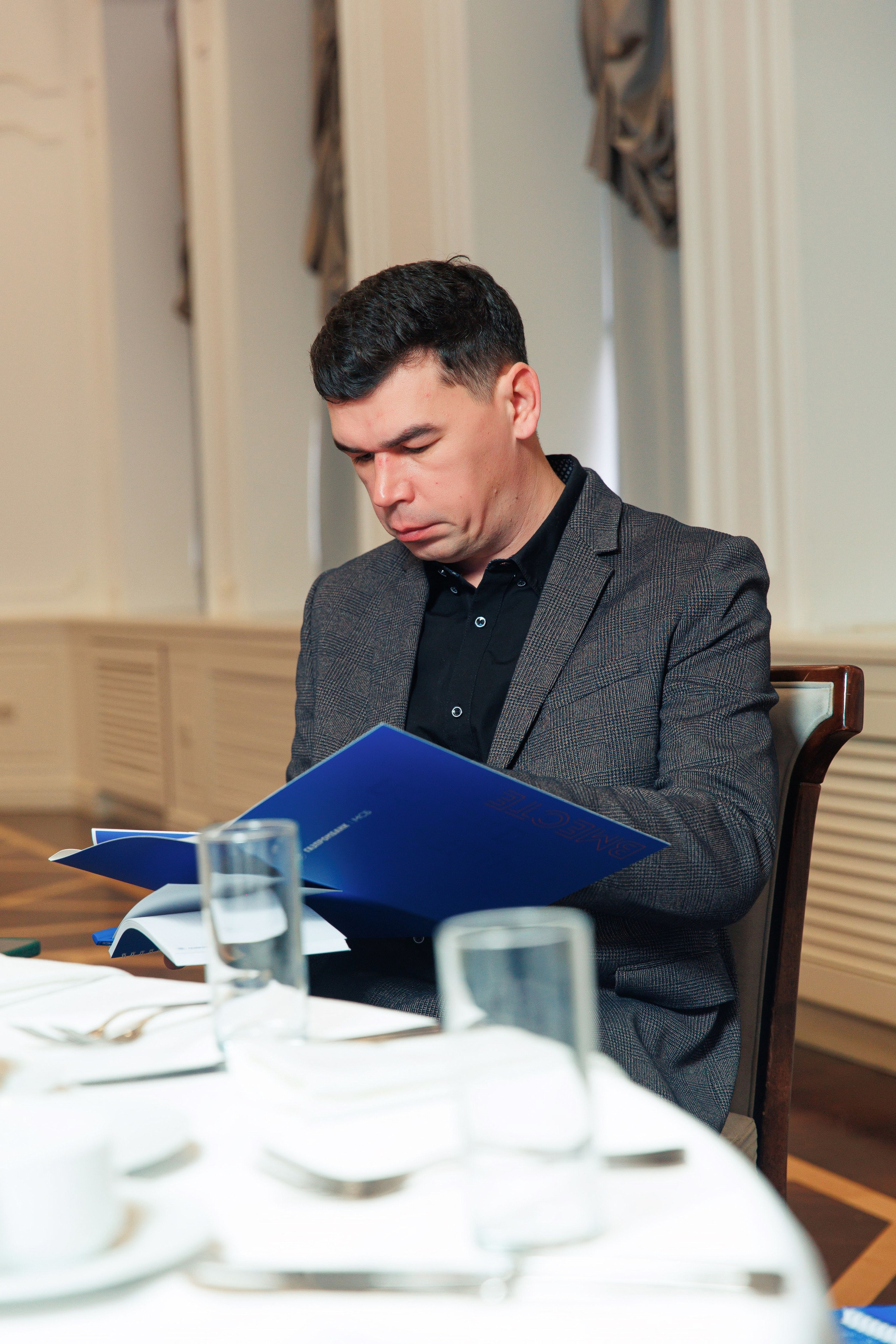 Бизнес-завтрак от Газпромбанка. Репортажный и свадебный фотограф в Уфе Павел Кожевников