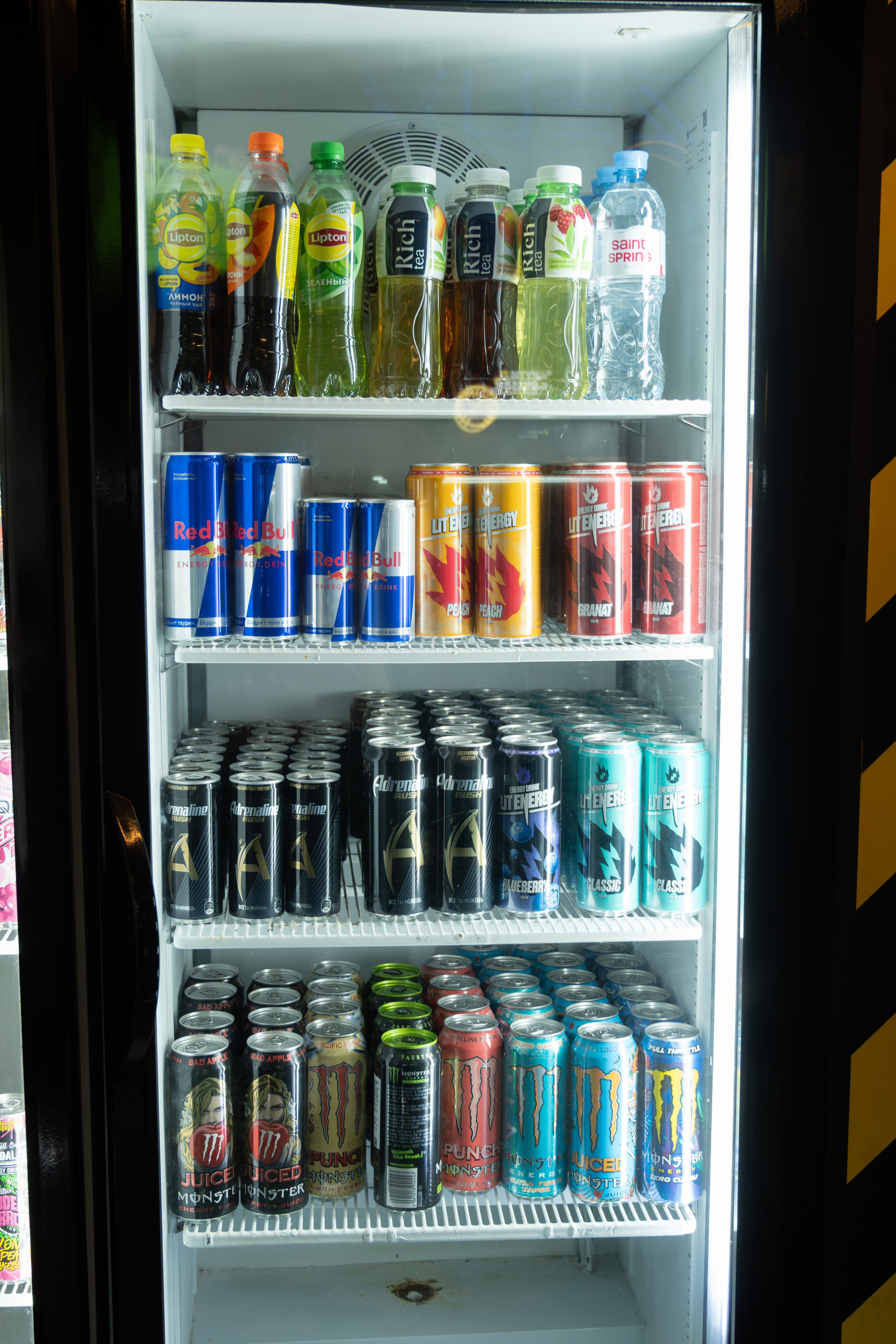 Репортаж в киберспортивном клубе Kolizeum. Фотограф мероприятий в Москве