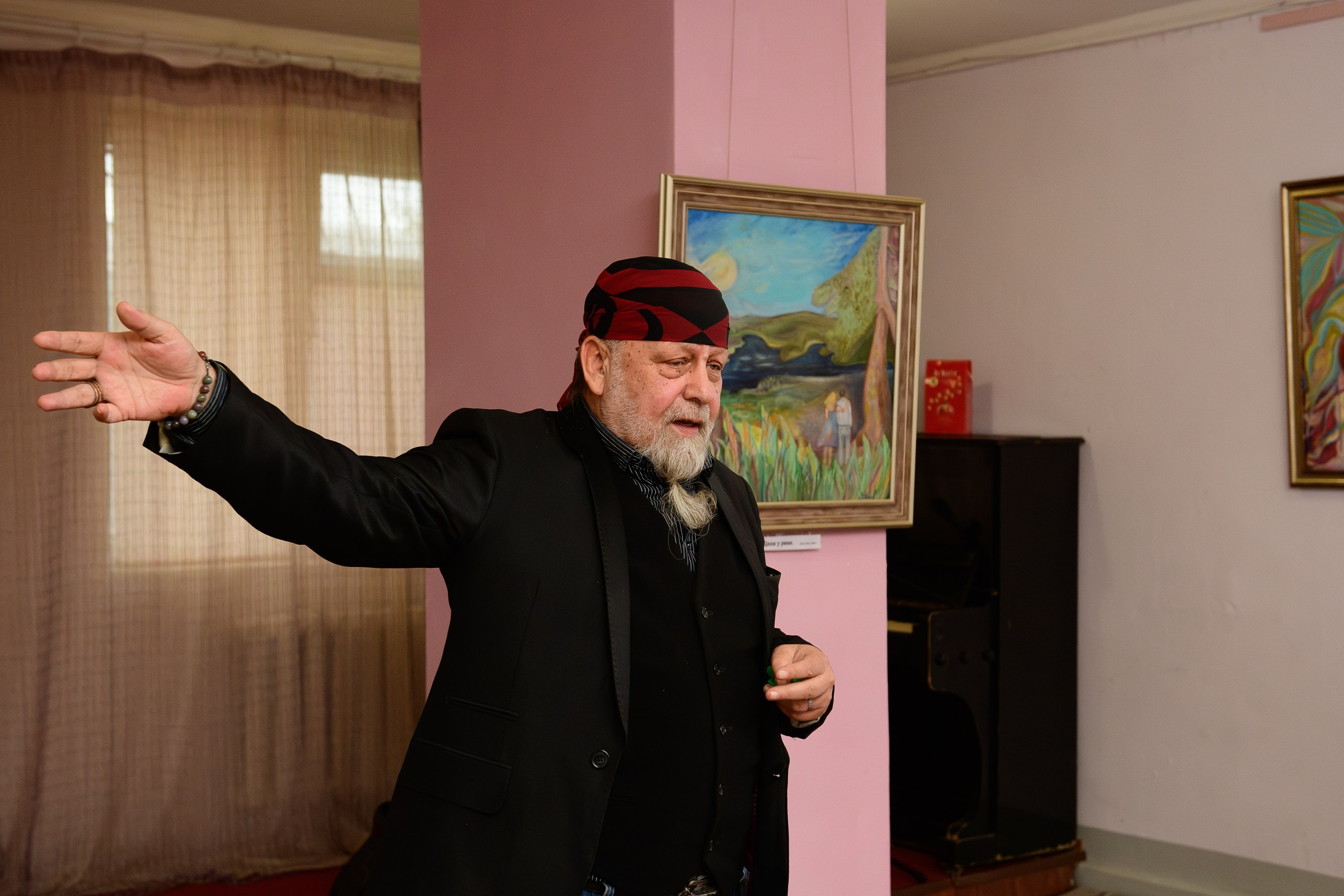 Выставка «Влюбленная в мир». Художница Татьяна Иванова-Гуляева. Фотограф Валерия Голубева (Миронова)