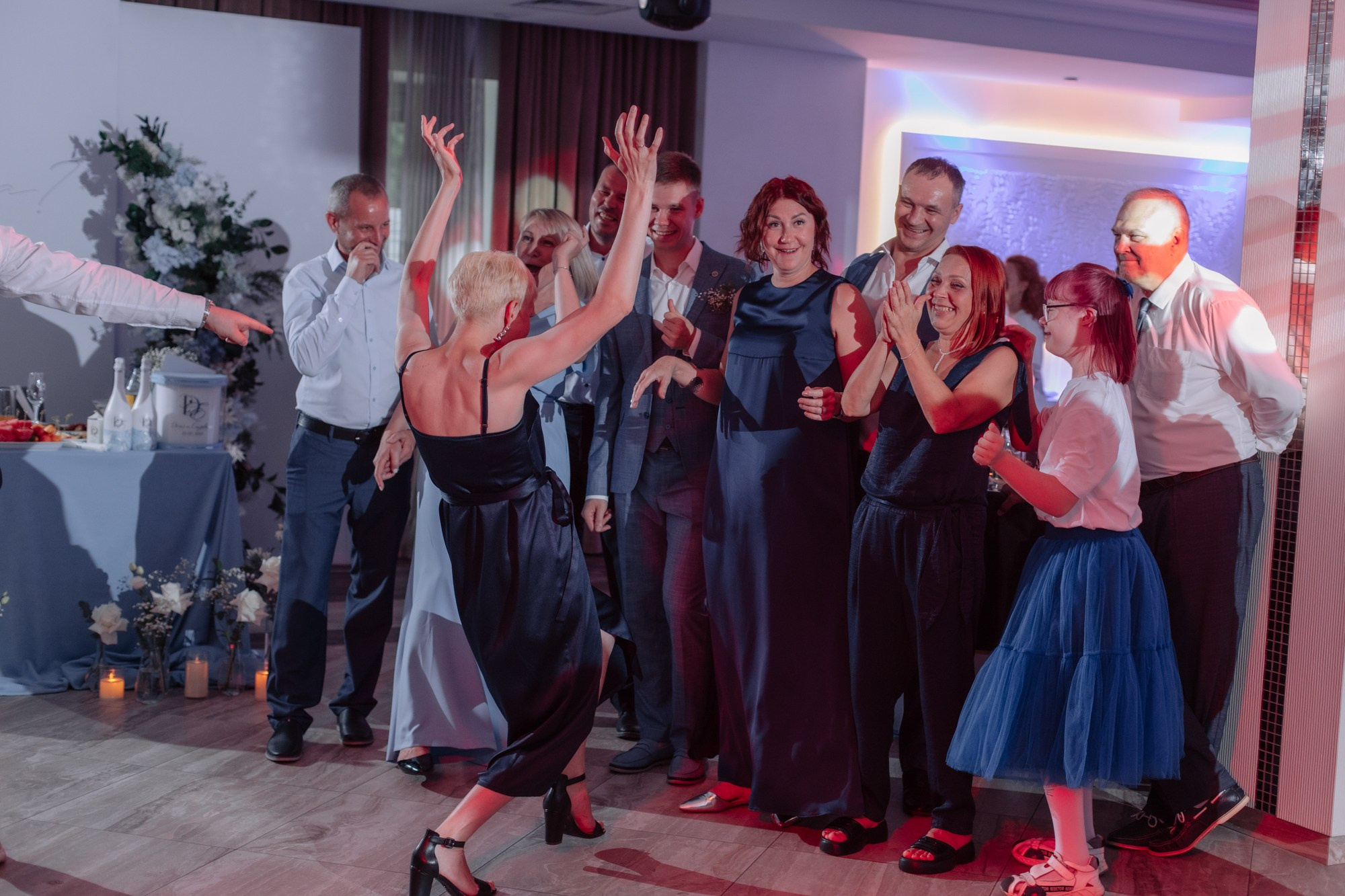 Данил и Лиза. Свадебный и портретный фотограф в Омске Антон Карев