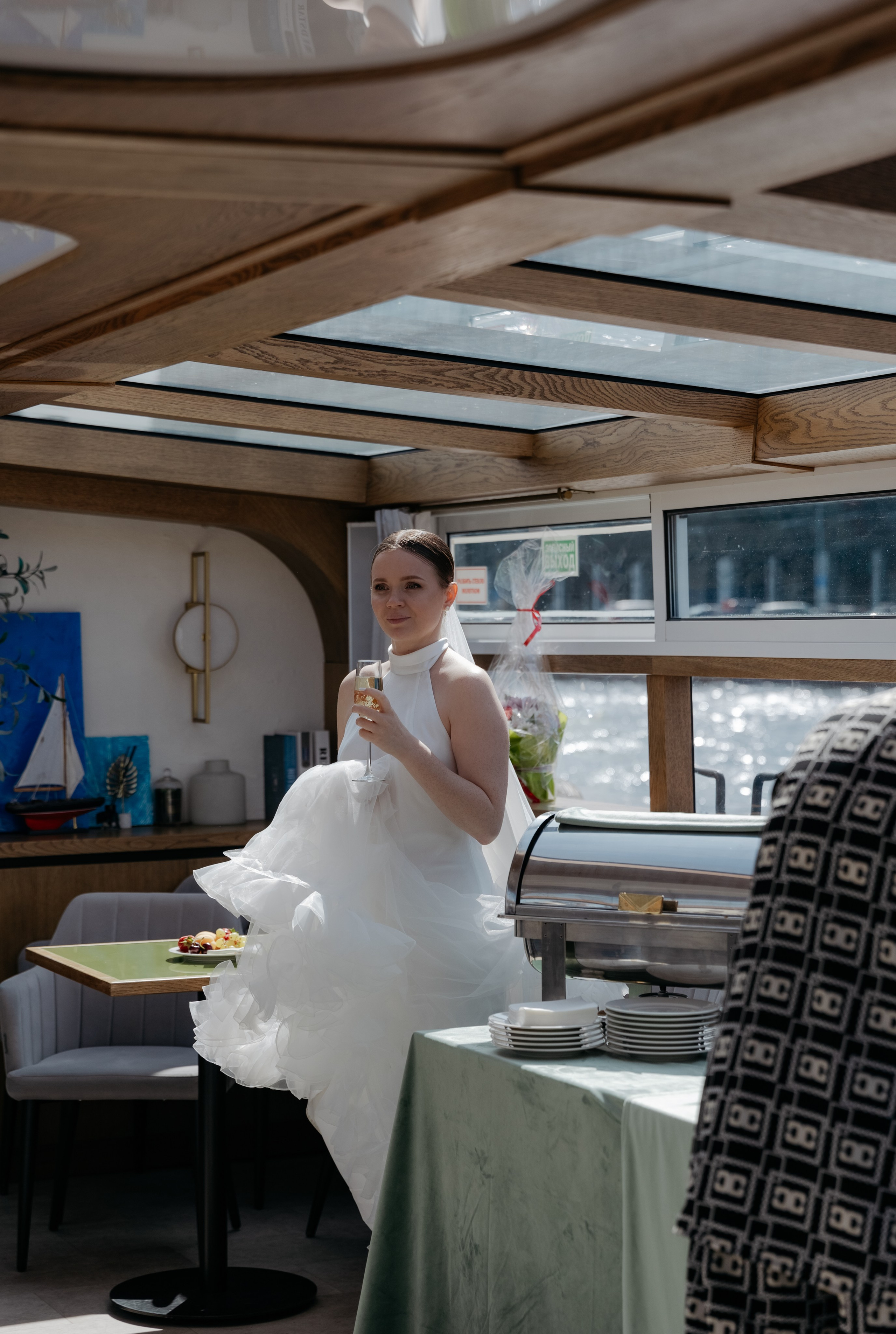 Двери Петроградки. Свадебный и репортажный фотограф в Санкт-Петербурге