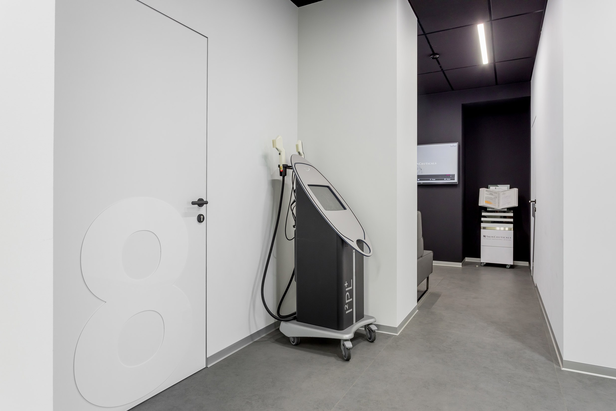 Medical centers. Interior photographer Vitalii in Portland and Vancouver