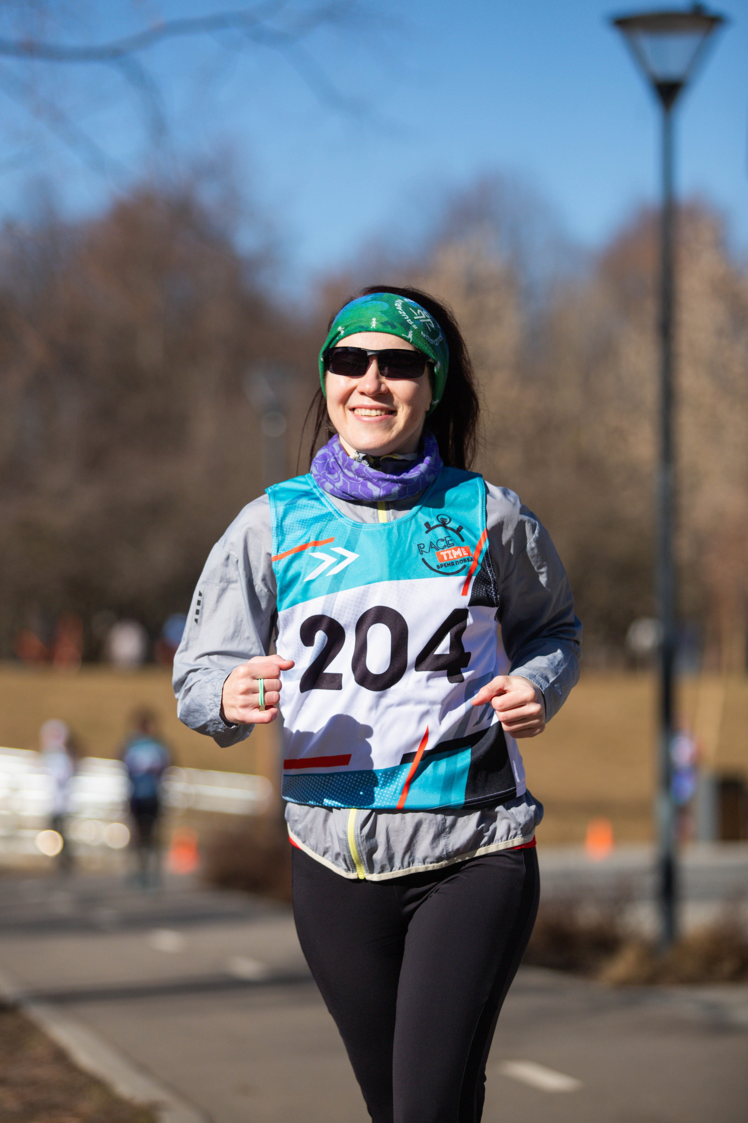 «Красивый забег» Парк Яуза. Александра Мельниченко/ Бегающий фотограф