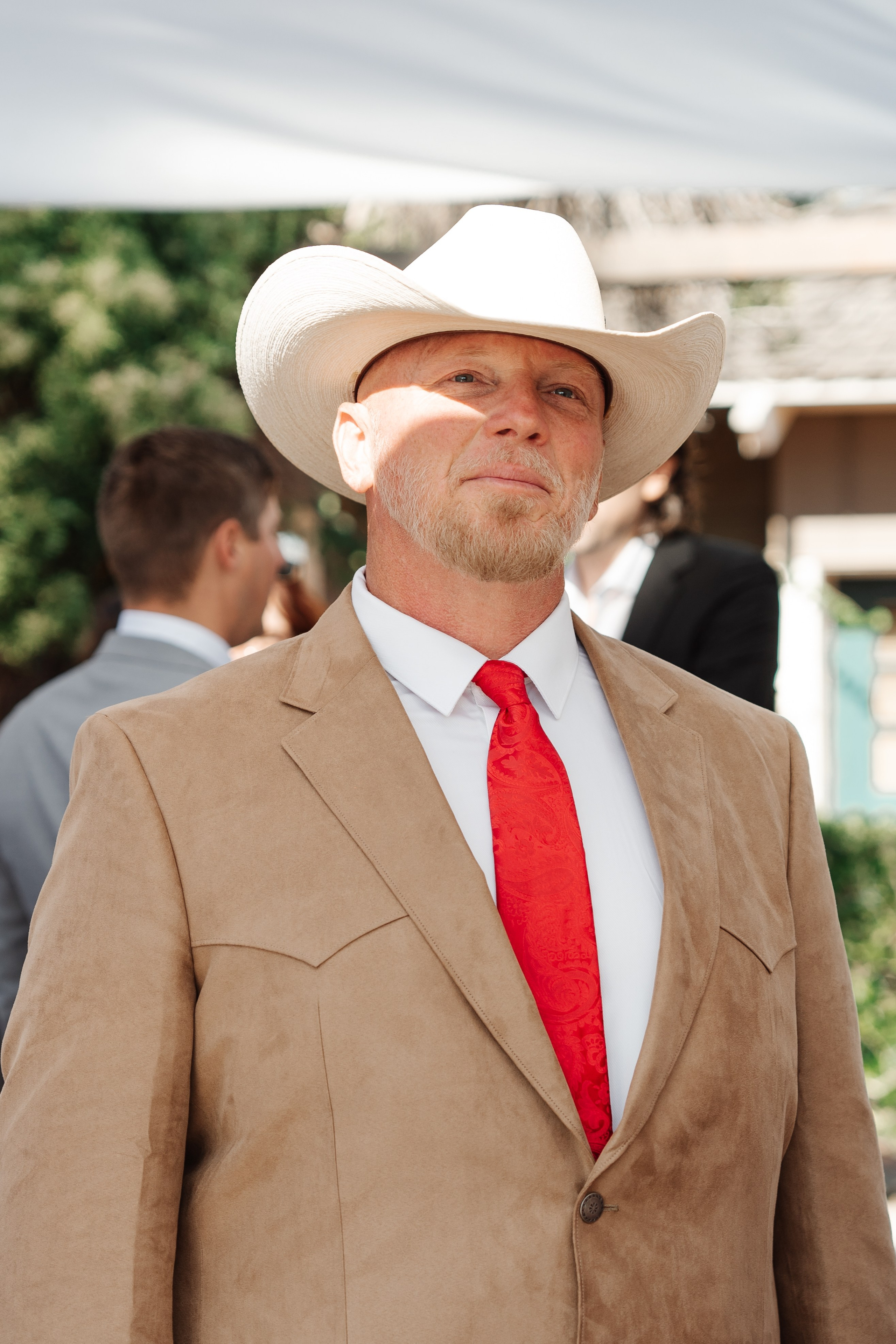 2025-08-16_BryanAmber. Ретушер Зенькевич Света