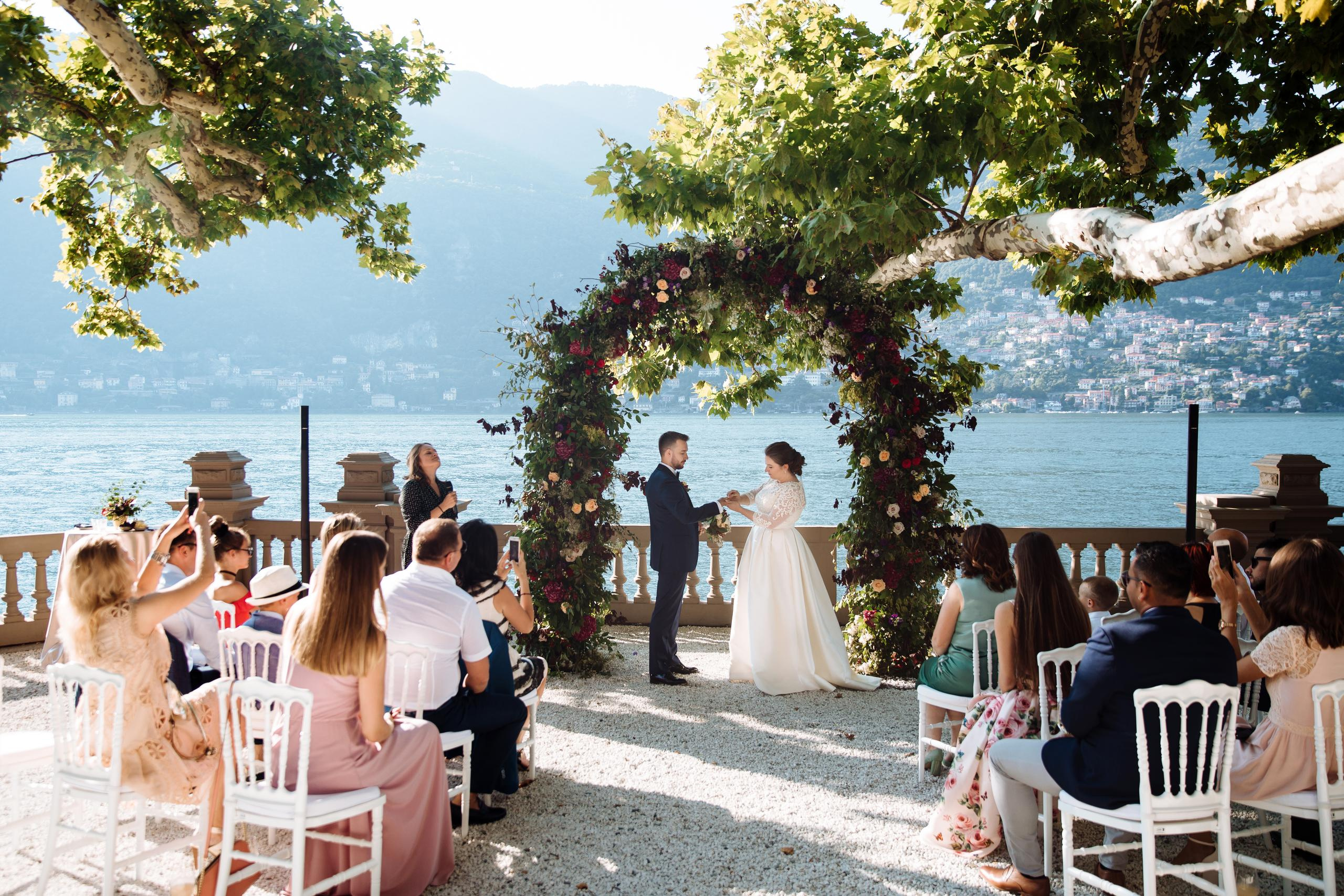 Лиза Каражова