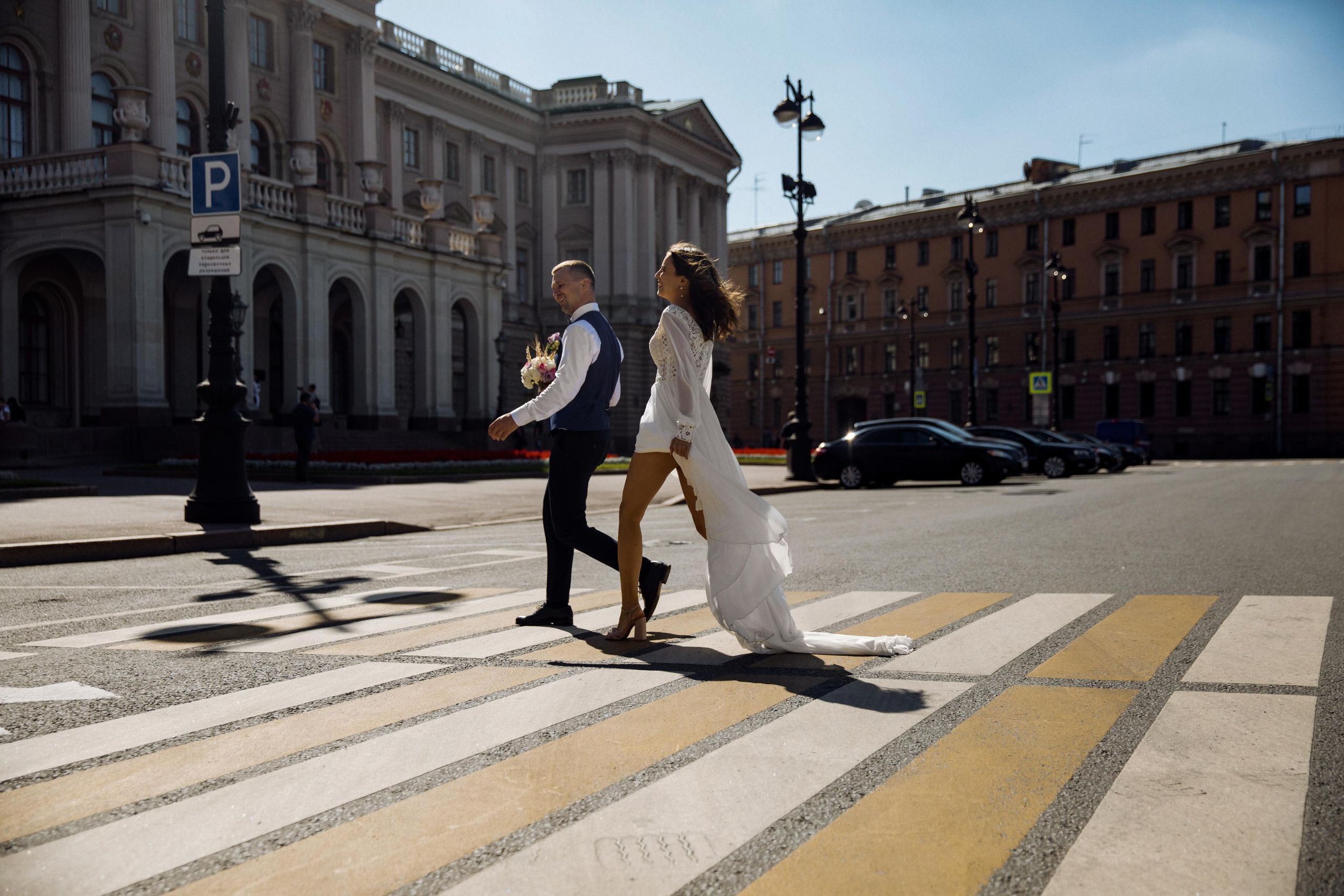 На большом воздушном шаре. Лиза Каражова