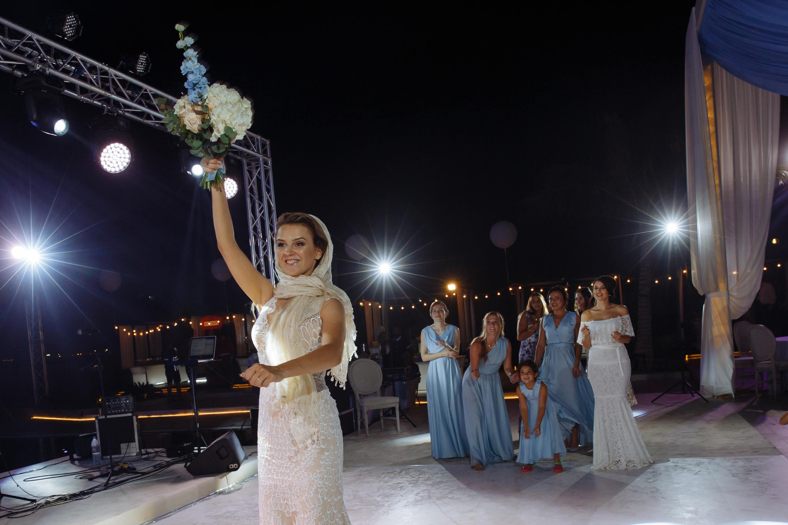 Лиза Каражова