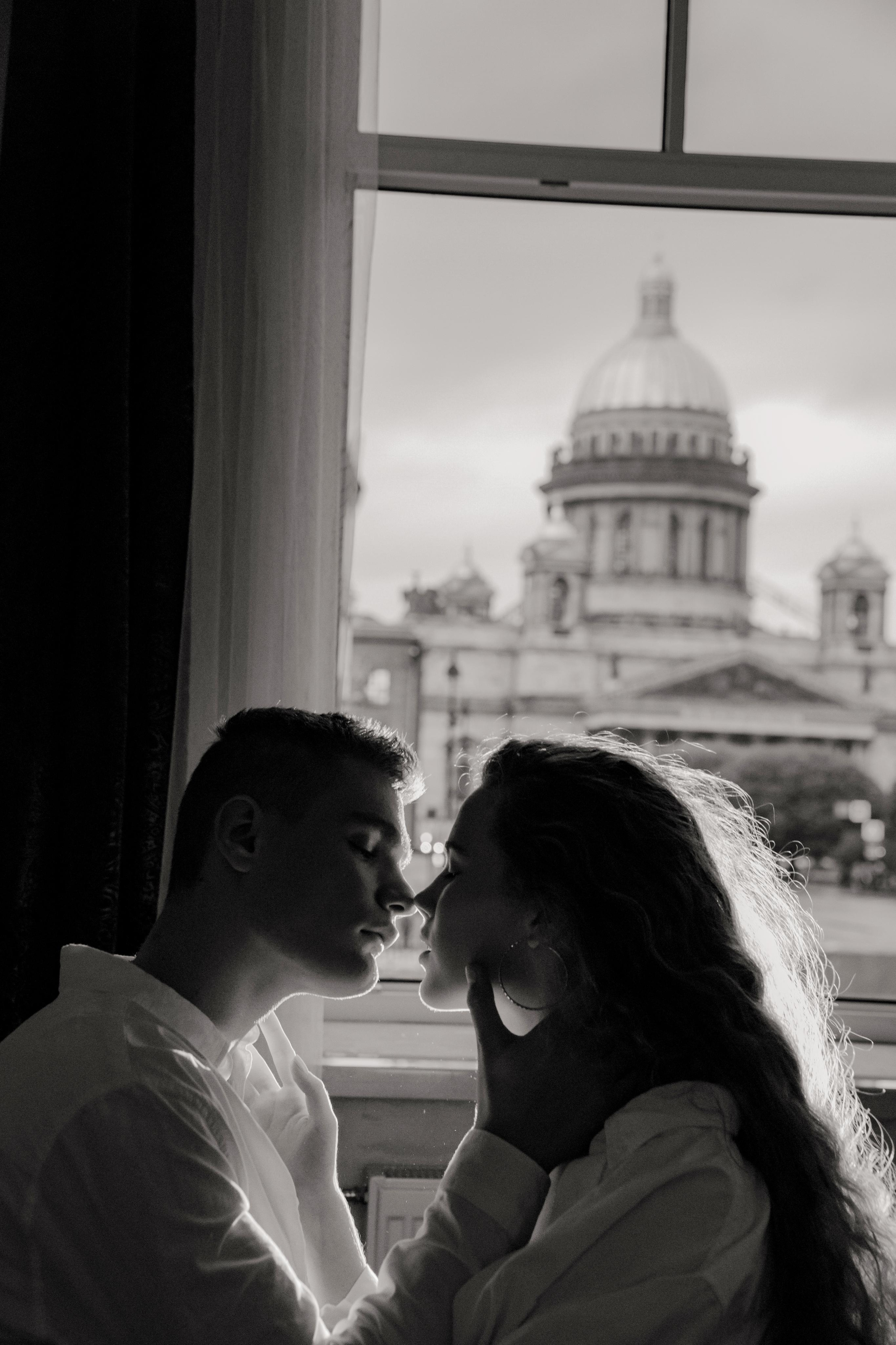 В Питере любить. Лиза Каражова