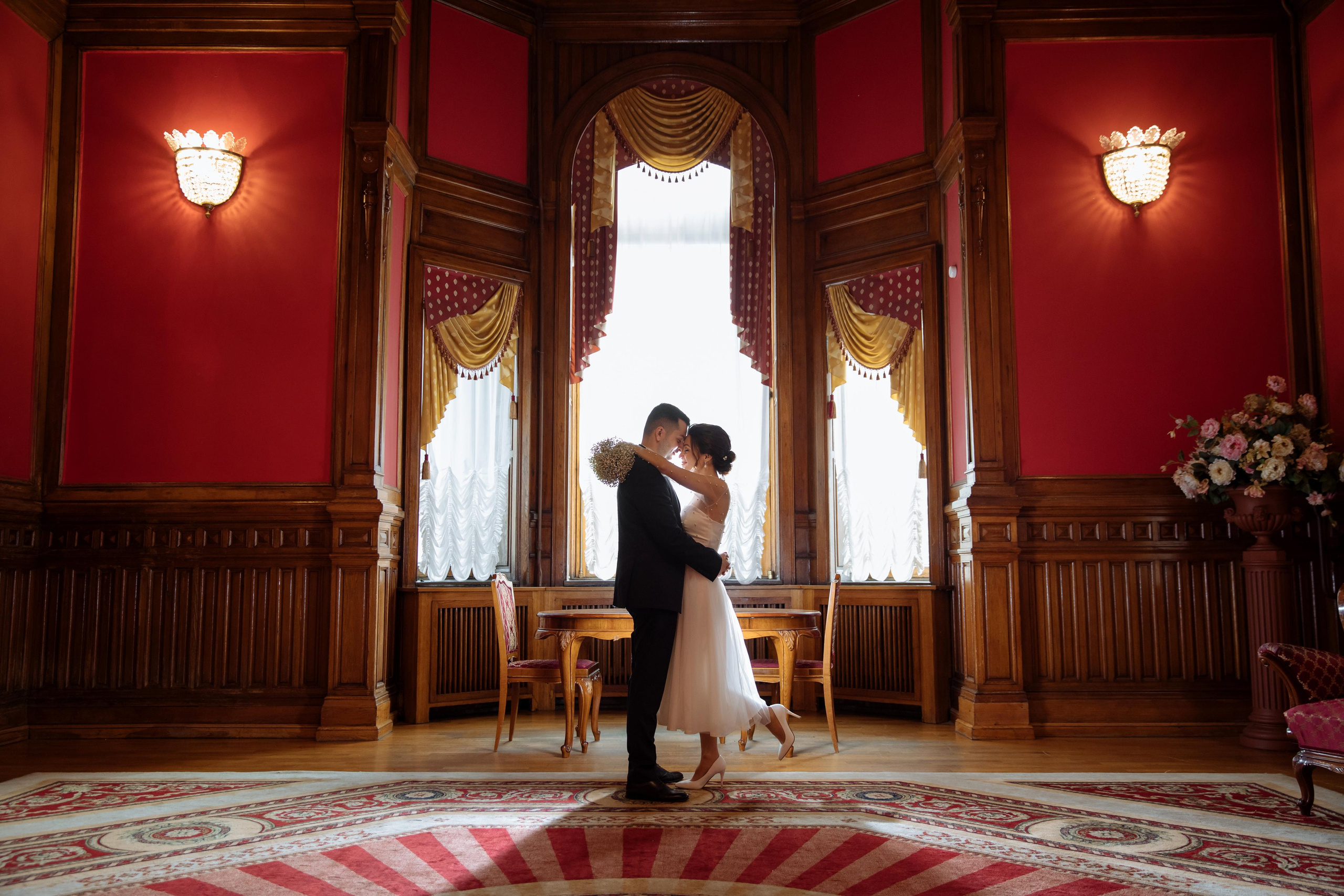 Лиза Каражова