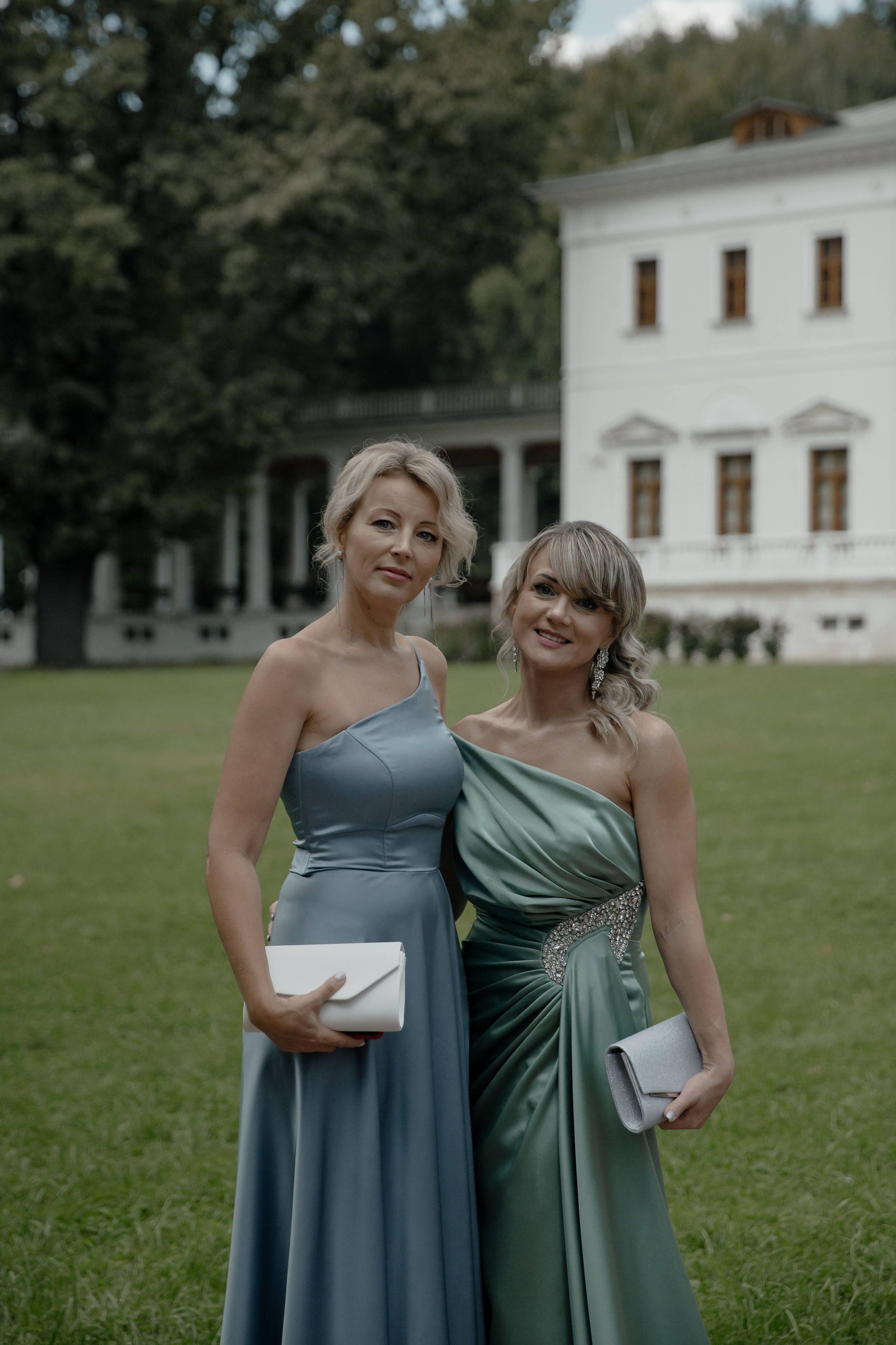 25.08.2024. RETOUCH-HOUSE