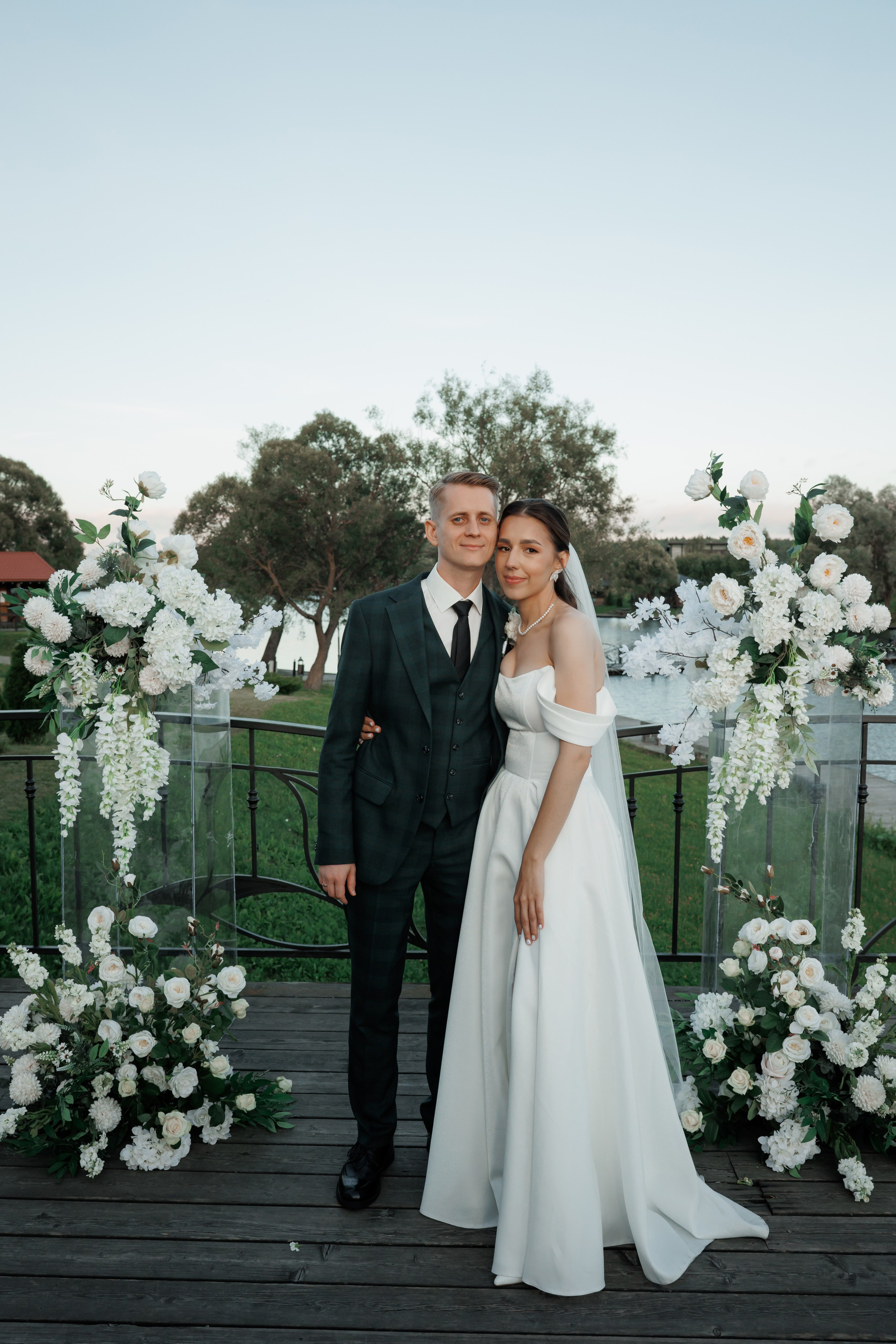 Регистрация в отеле Fish Point, ЗАГС Бутово, прогулка в Остафьево. Свадебный и репортажный фотограф (Москва, Королев и другие)