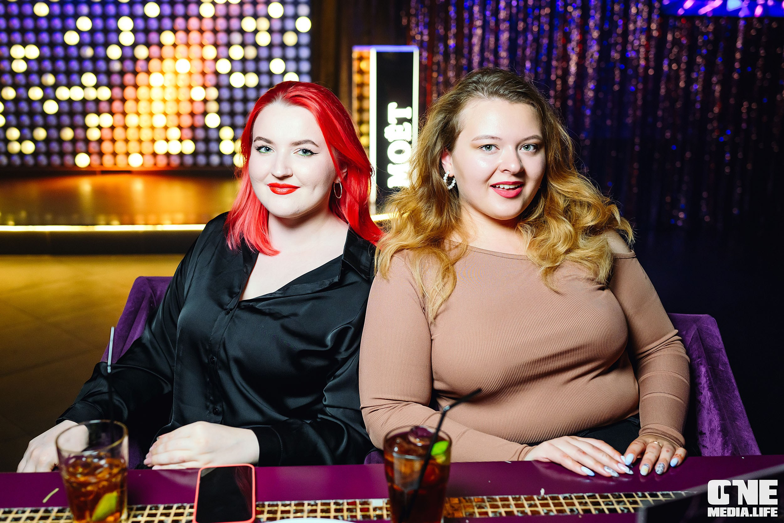 Фоторепортаж из караоке-клуба Эйфория. One Media Life: фоторепортажи, фотоотчеты с мероприятий и заведений