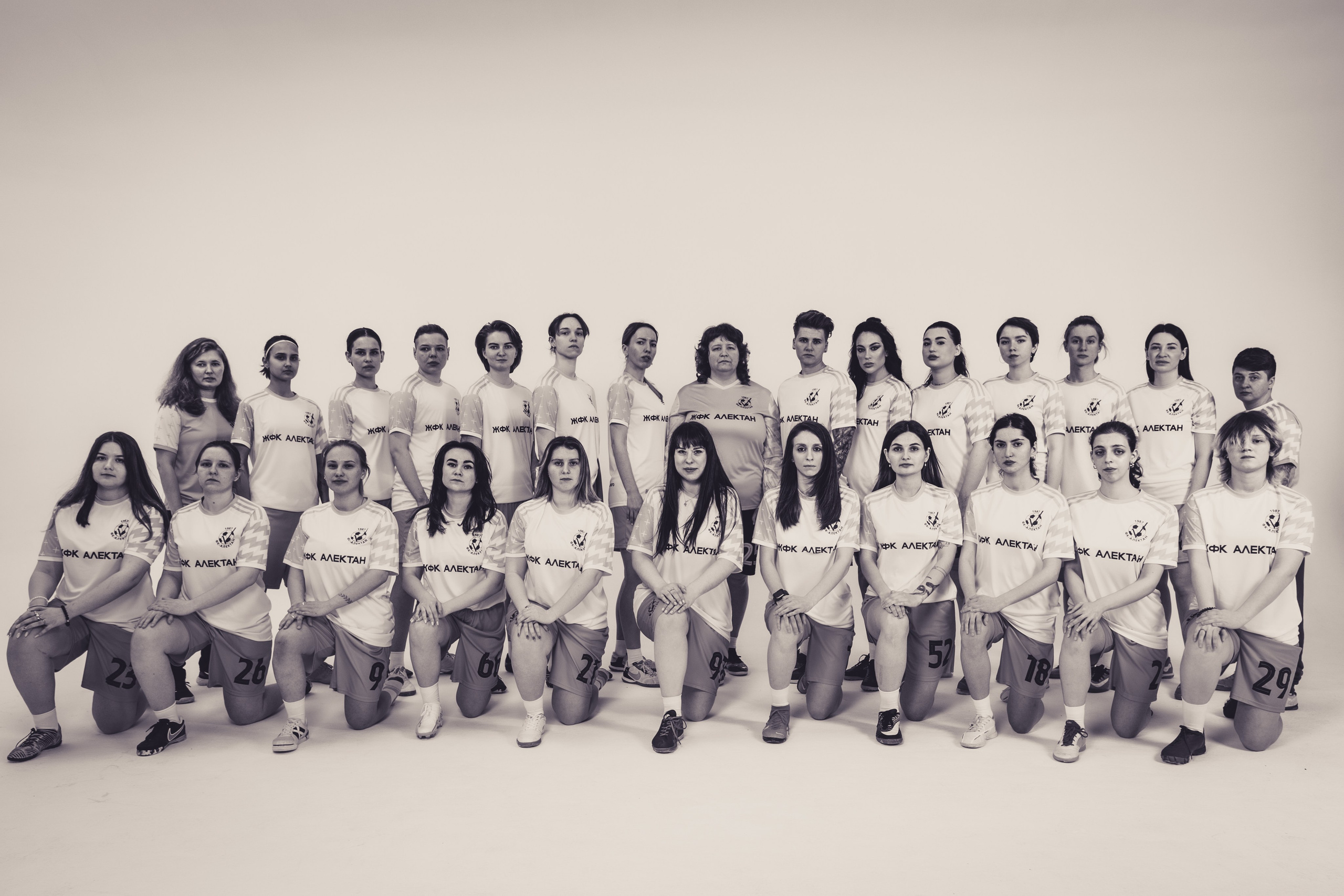 Портреты настоящих футболисток. Фотограф в Москве портреты | репортажи | спорт