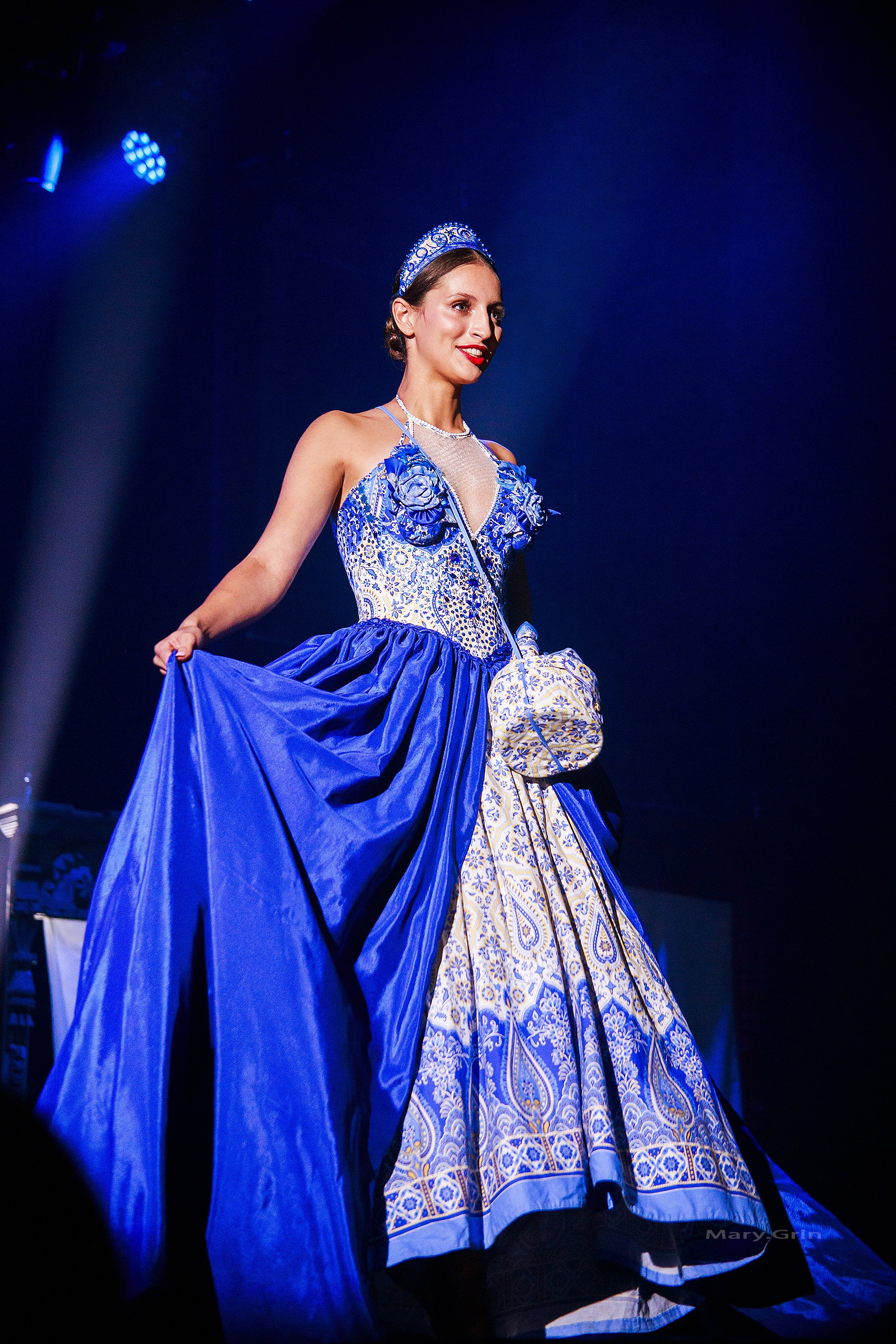 Подиумный спектакль «стиль Надежды» 2025. Детский и семейный фотограф, фотограф мероприятий Нижний Новгород