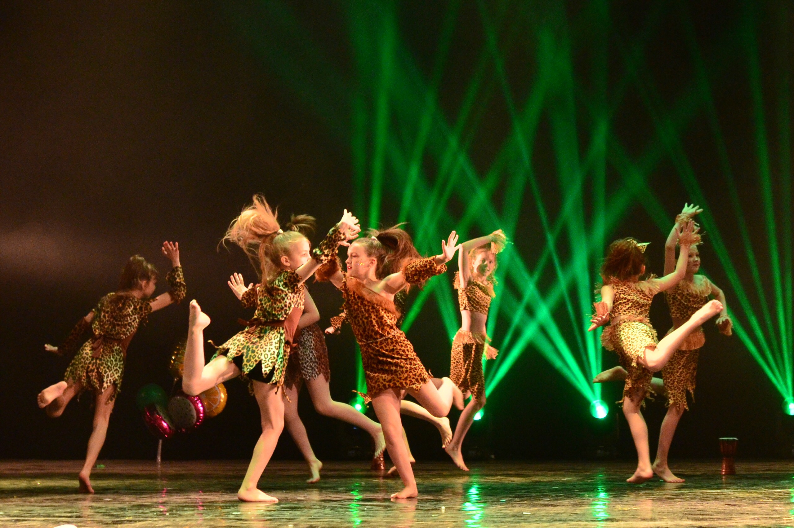 Танцы. Фото детских спортивных мероприятий и всякое интересное через объектив