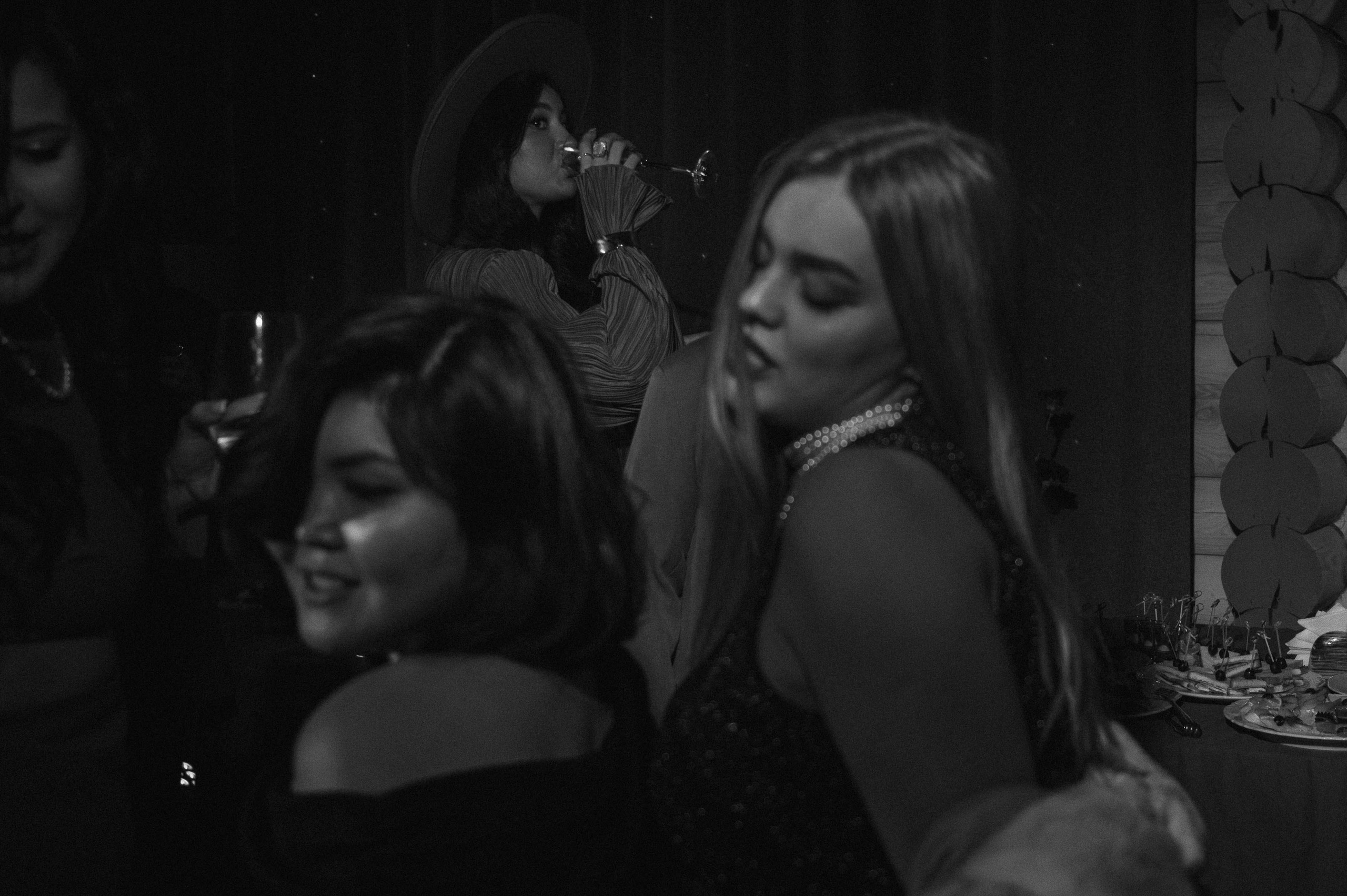 Red new Retro. Евгений Нисковских — свадебный и репортажный фотограф в Тюмени