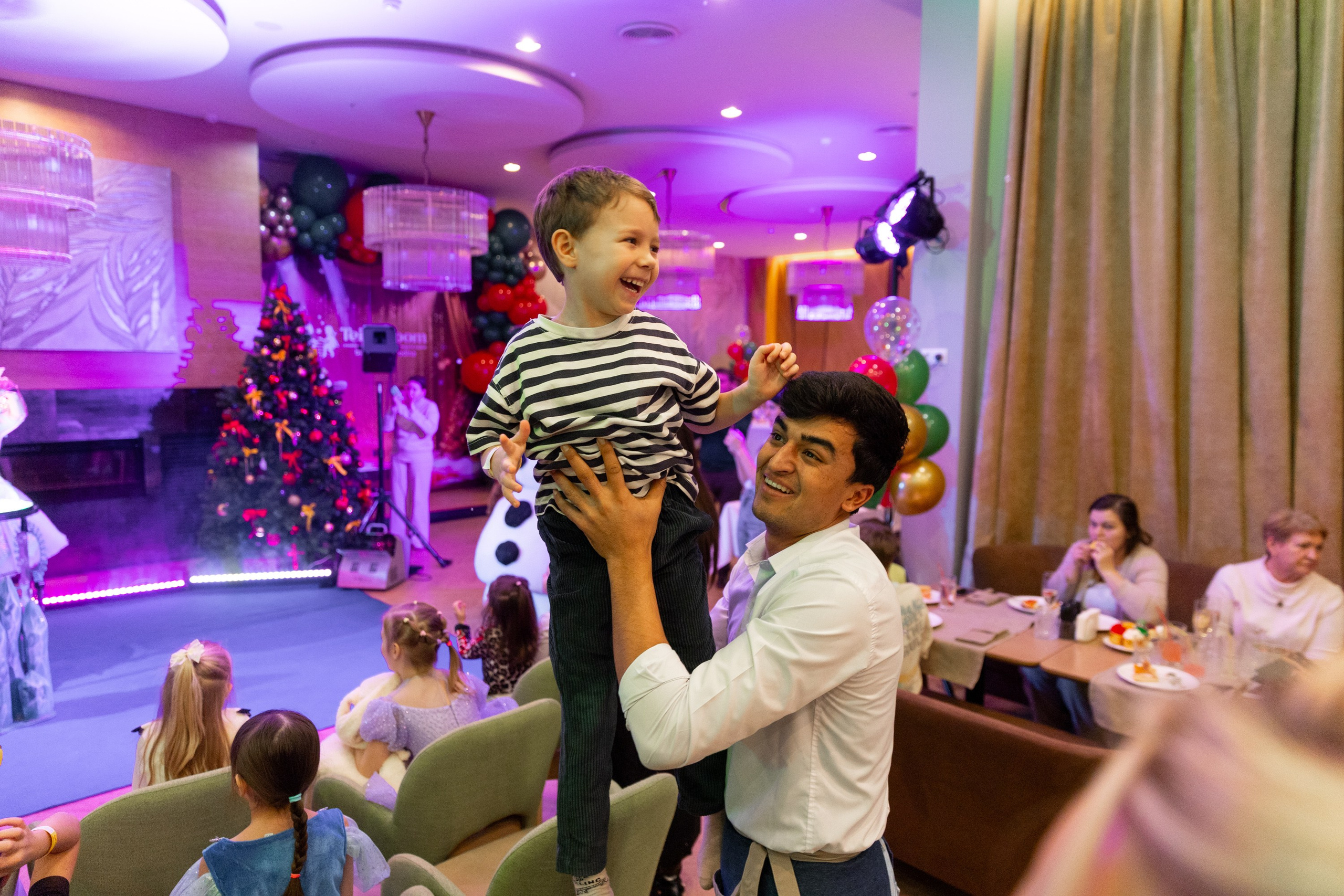 Новогодняя Ёлка. Фотограф Вадим Казусь