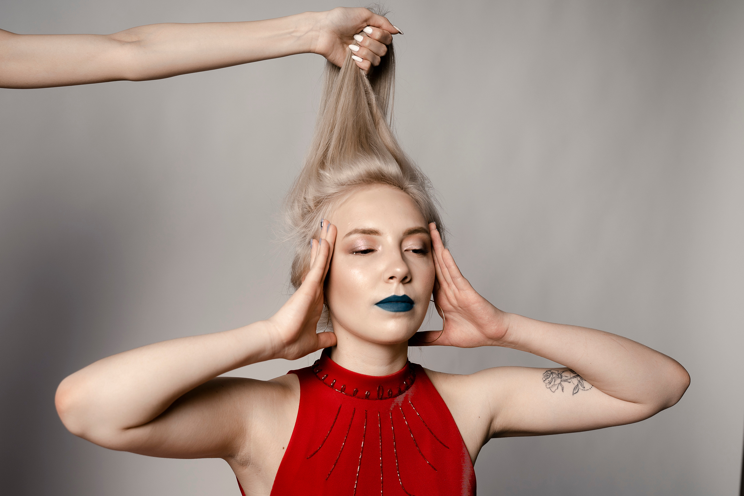 Fasion в красном. Фотограф в Уфе, индивидуальный, жанровый, бизнес портрет, семейные фот