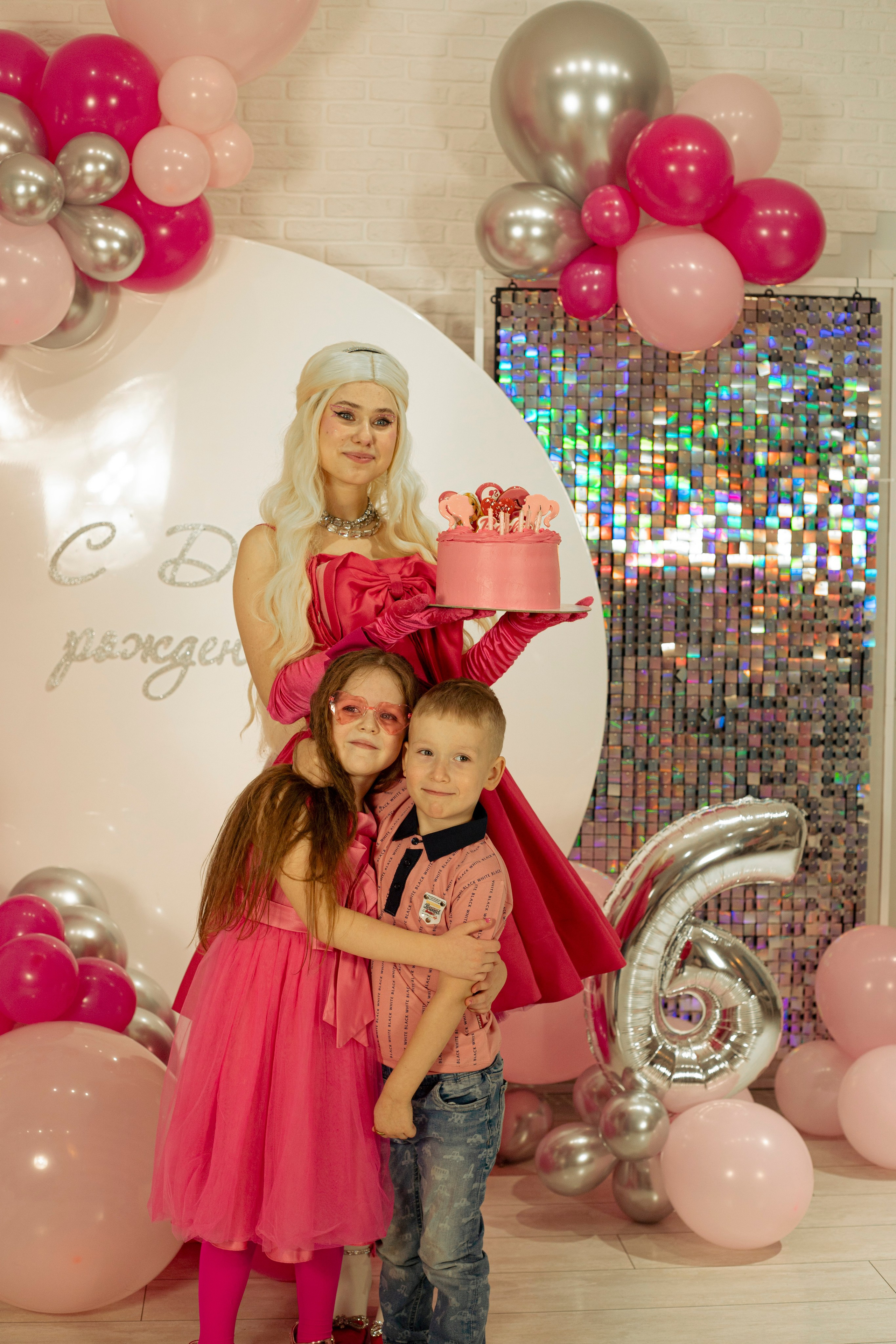 Репортаж: ДР в Барбиленде