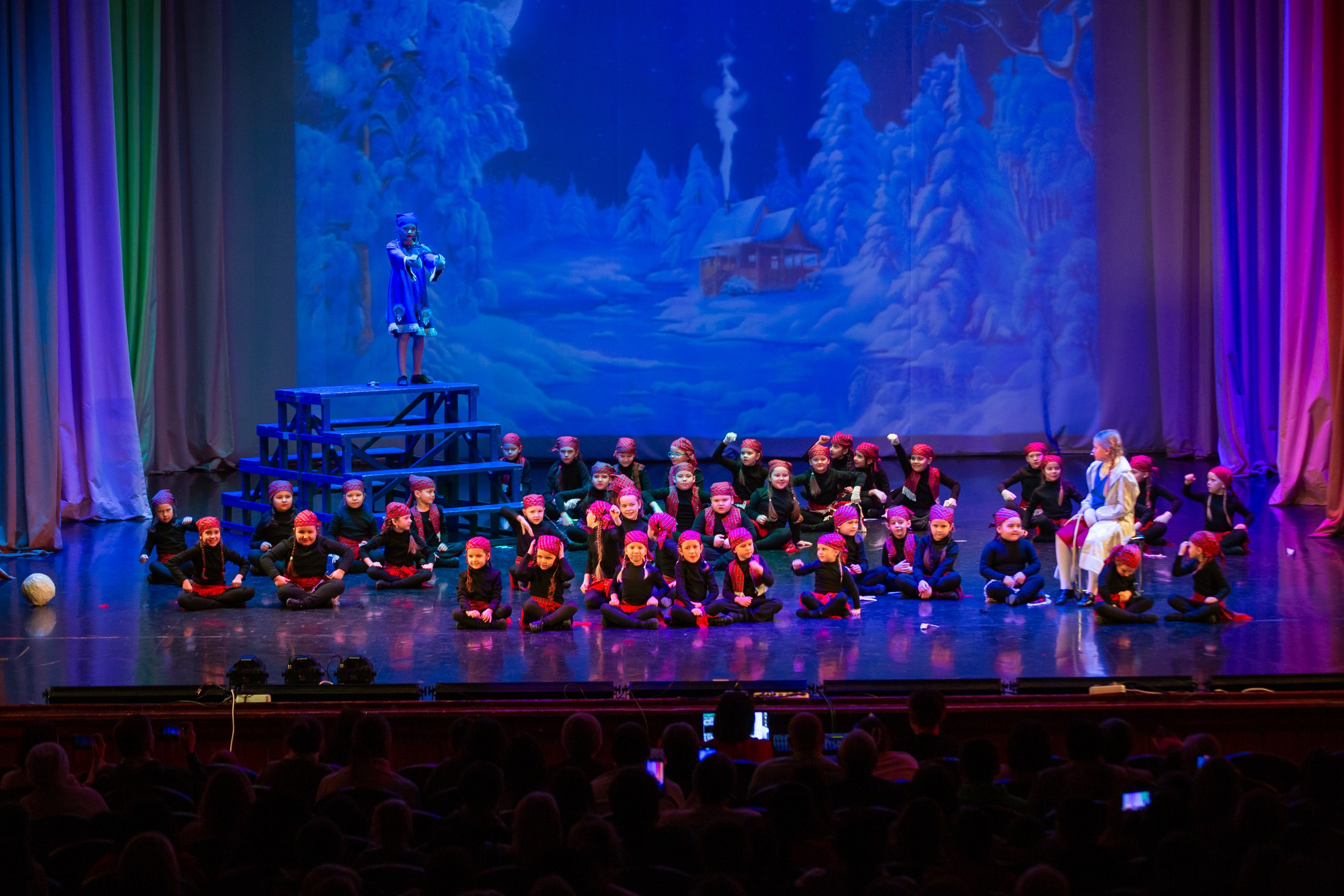 ТС Фантазия — «Снежная королева». Профессиональный фотограф в Мценске и Орловской области