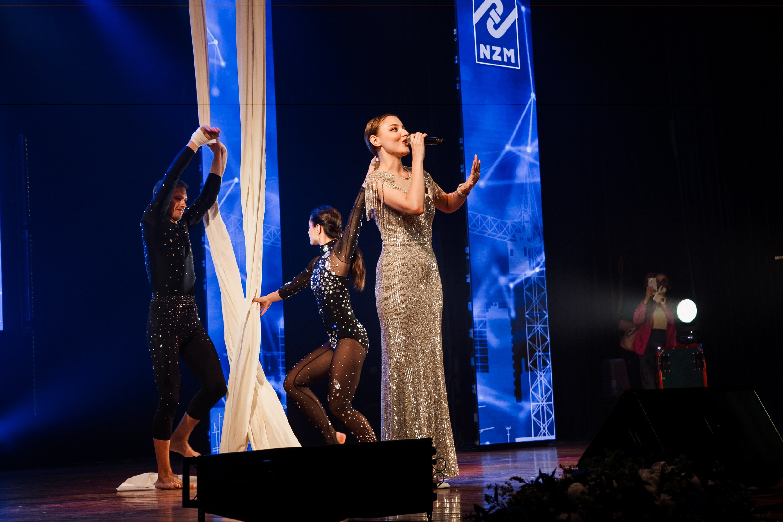 Юбилей фирмы «НЕФТЕЗАВОДМОНТАЖ». Свадебный и детский фотограф в Волгограде Слава Белов