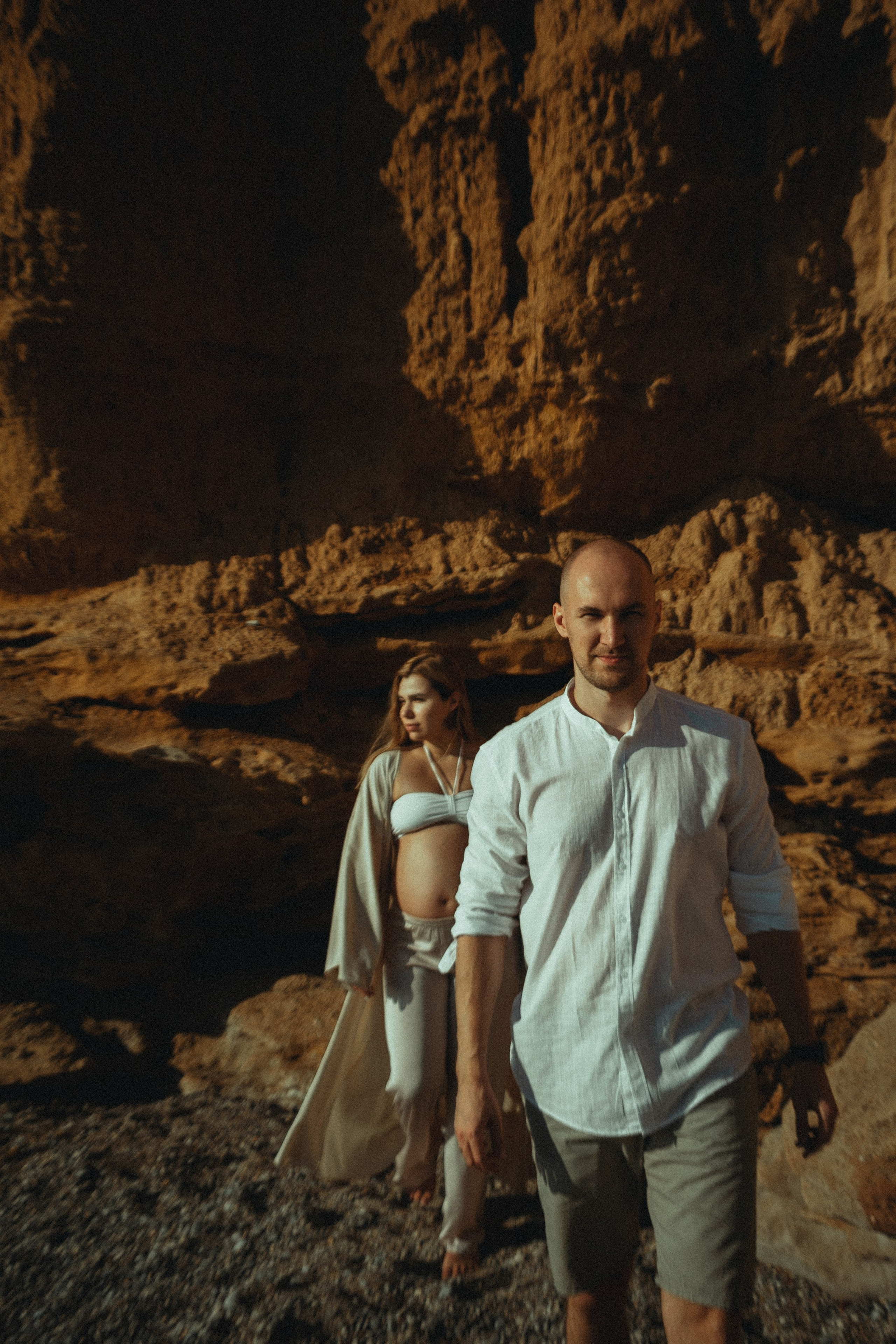 Евгений и Александра на берегу моря. Фотограф в Крыму | Виктория Нотевская