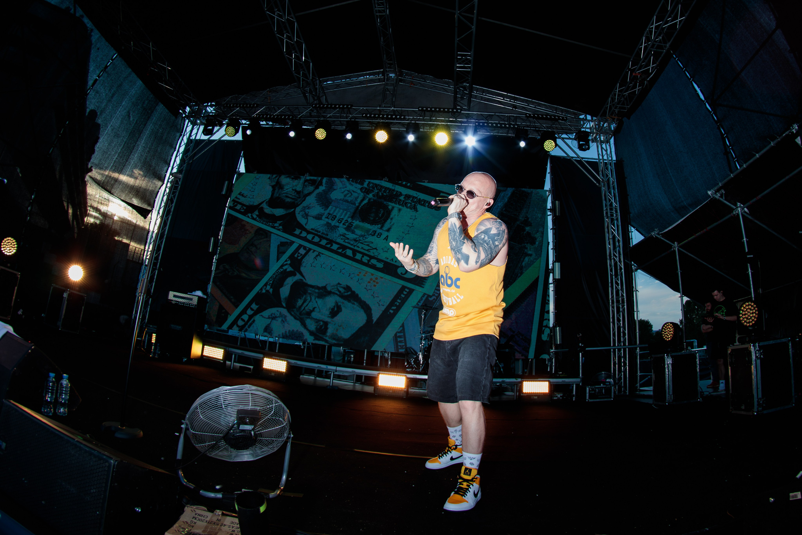 ЗАТОЧКА. Портретный и концертный фотограф в Санкт-Петербурге Егор Телятников