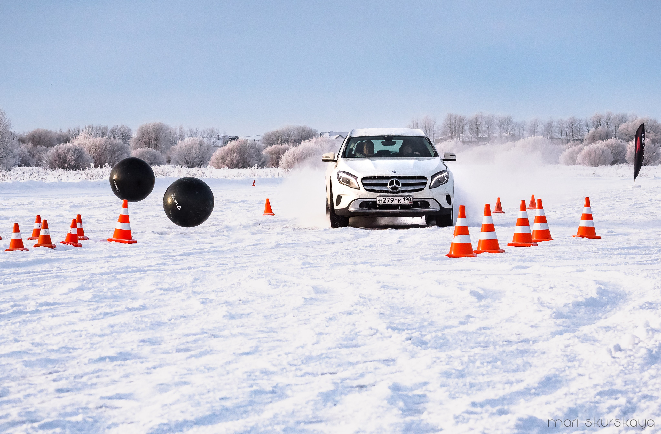 Контраварийная практика вождения автомобиля. Мотофотограф в Санкт-Петербурге Мария Скурская