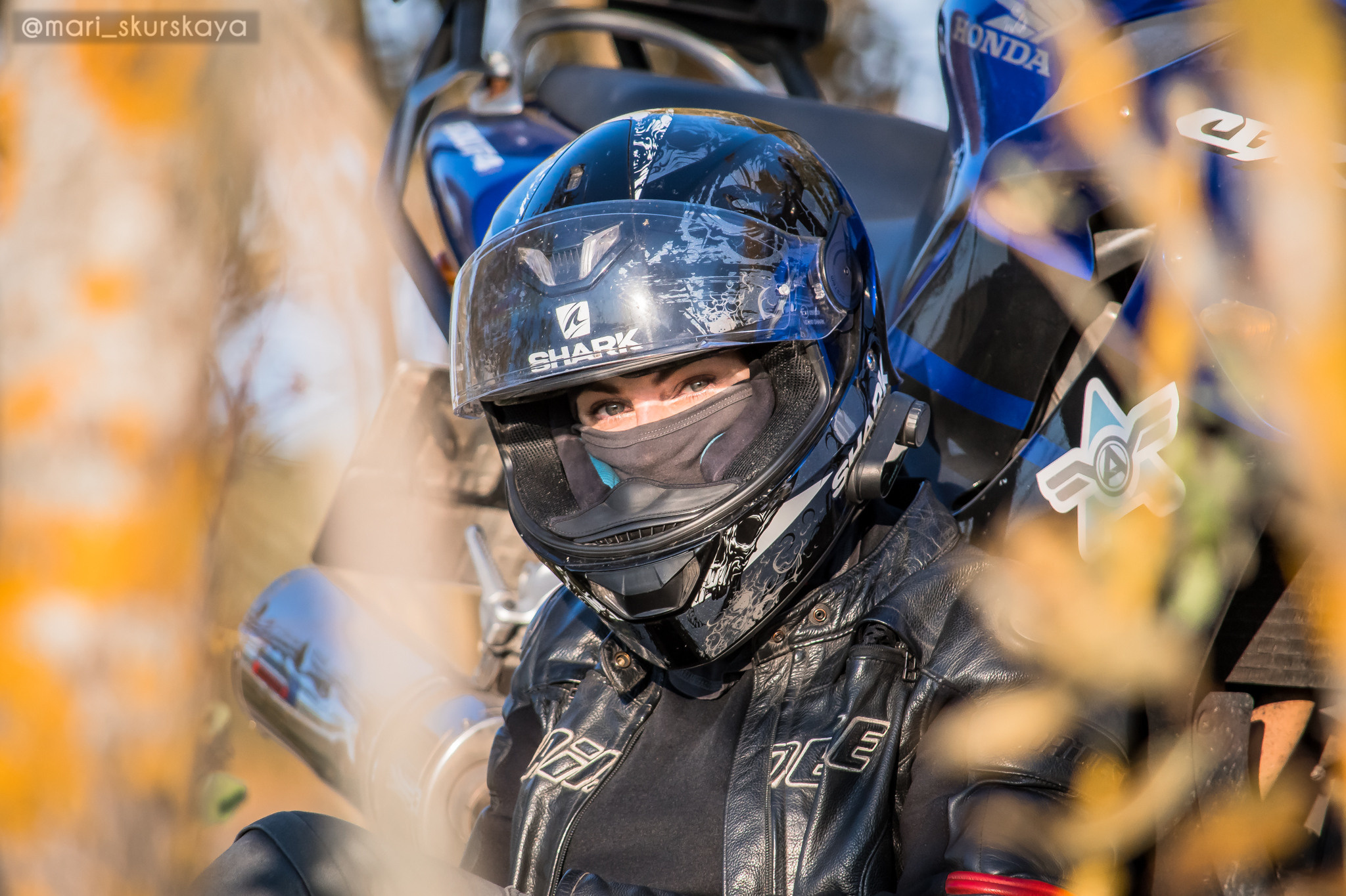 Аня — Фотопрогулка — Honda CBR600 и Honda VTR250. Мотофотограф в Санкт-Петербурге Мария Скурская