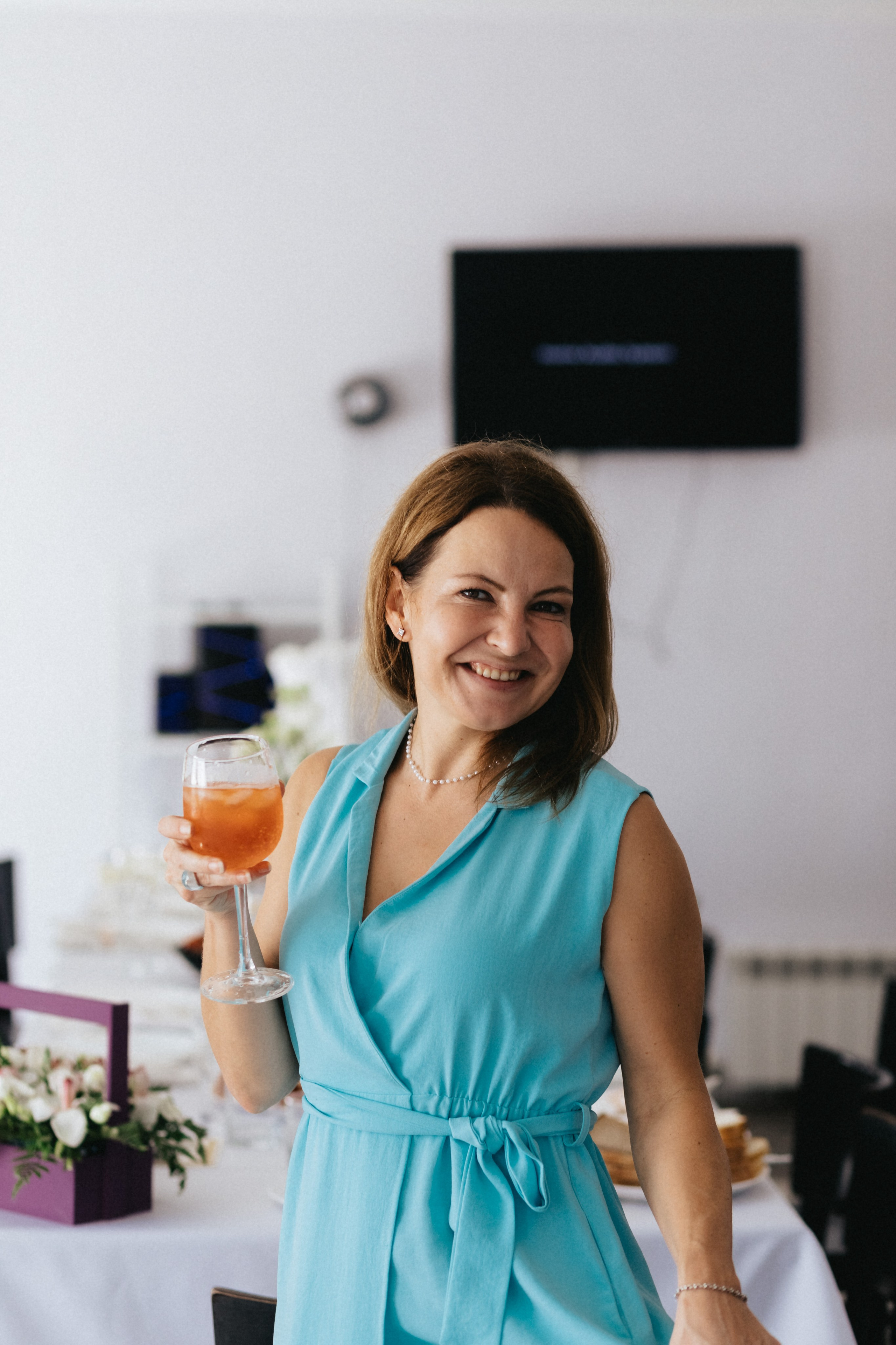 Лиза и Сережа. Роспись и тусовка в коттедже. Свадебный и портретный фотограф в Москве Анастасия Масюк