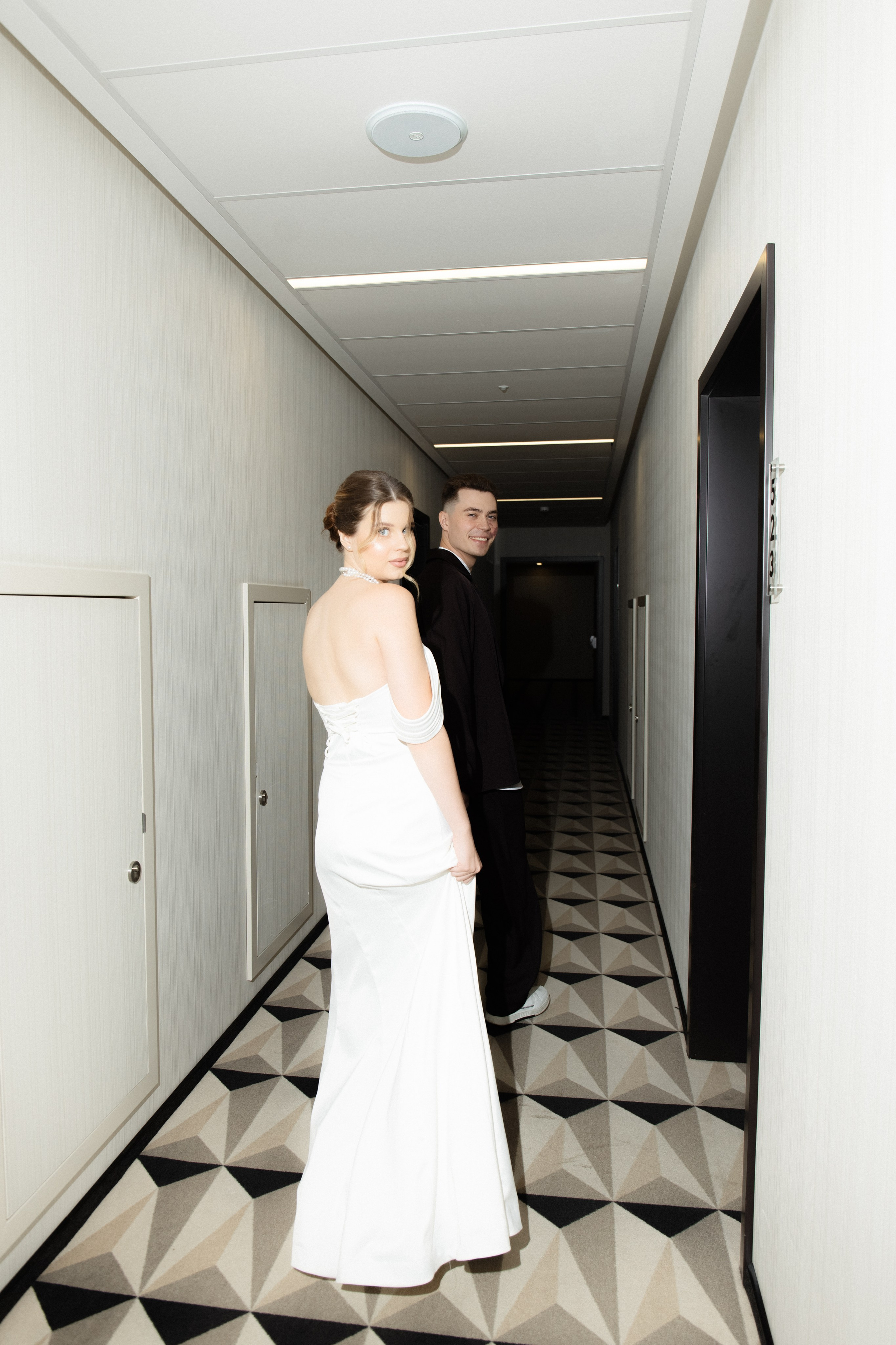 L | V. Свадебный и портретный фотограф в Новосибирске Любовь Исакова