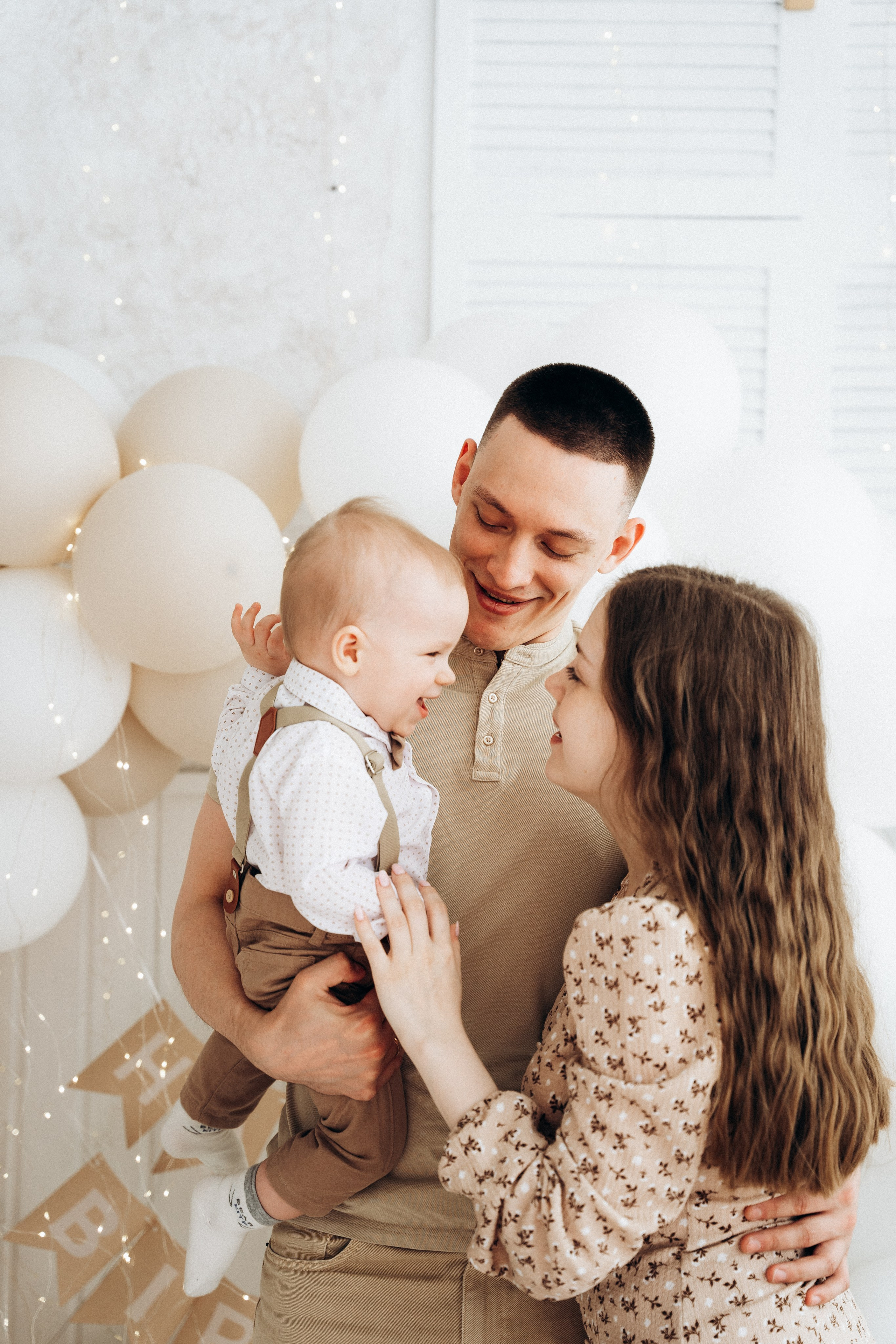 Роману 1 год. Главная