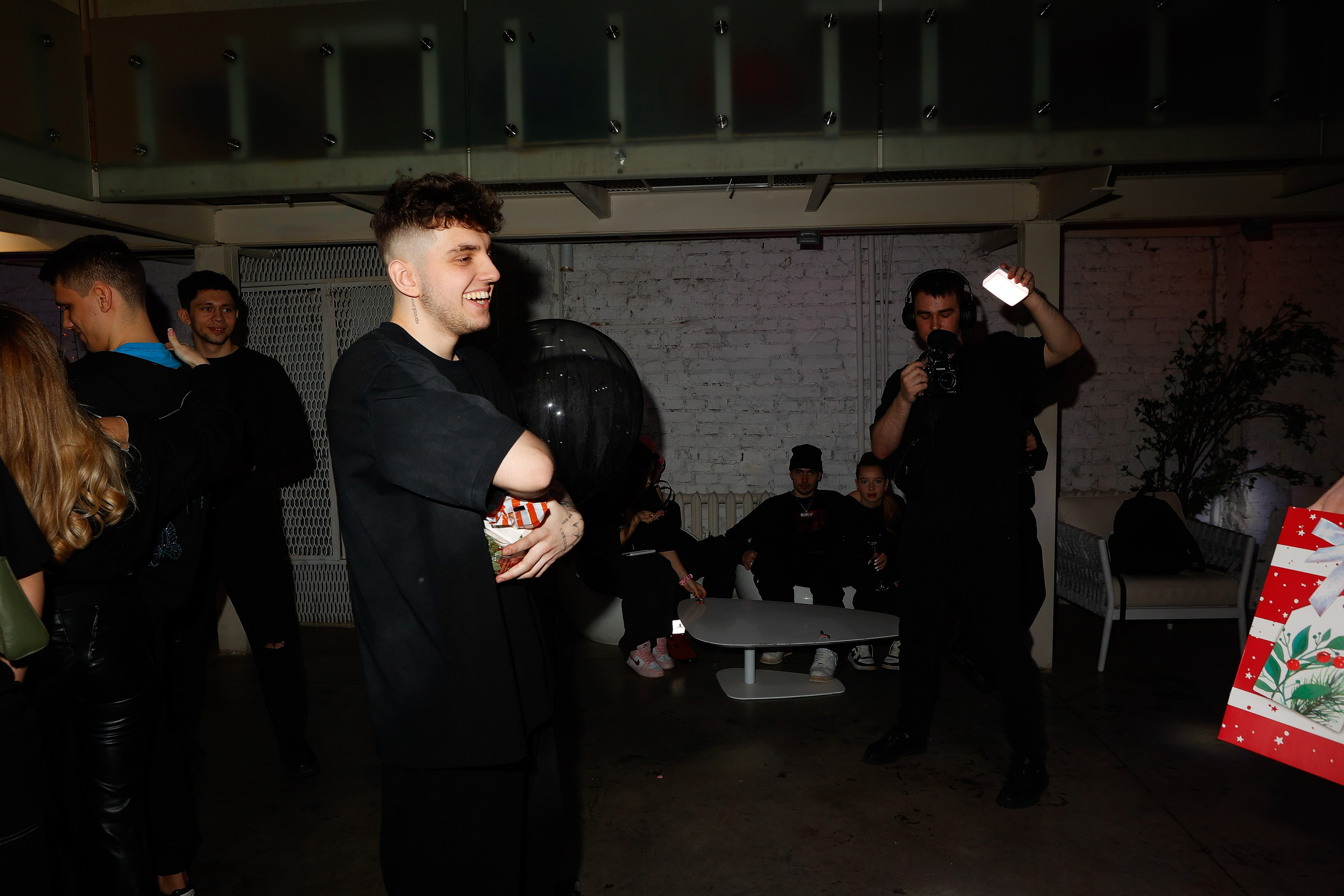 GENDER PARTY АНИ ВОРОНКОВОЙ И ПАШИ PA.NIKSS. Nikolskayasecular