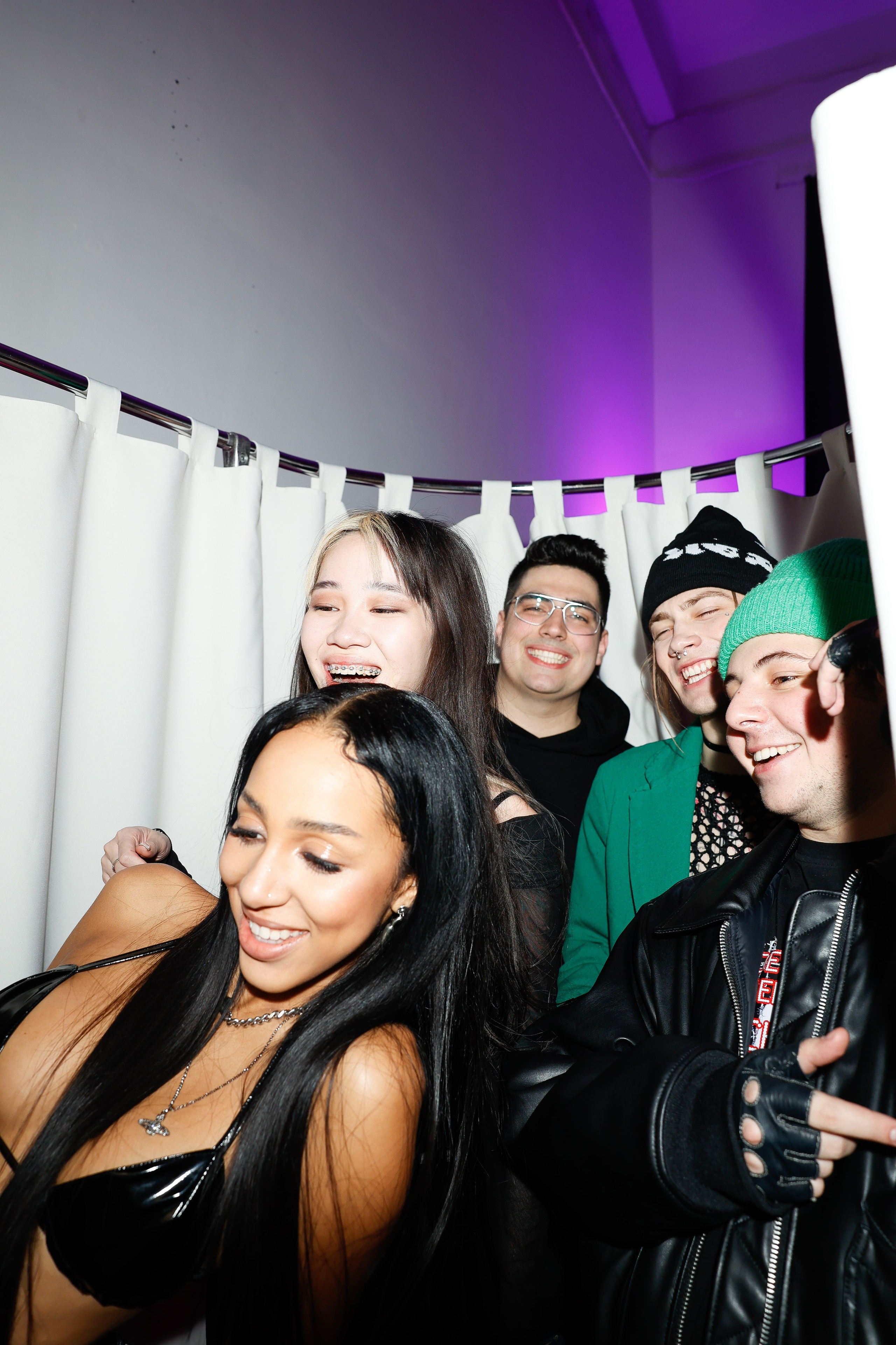 ALISHA. Nikolskayasecular