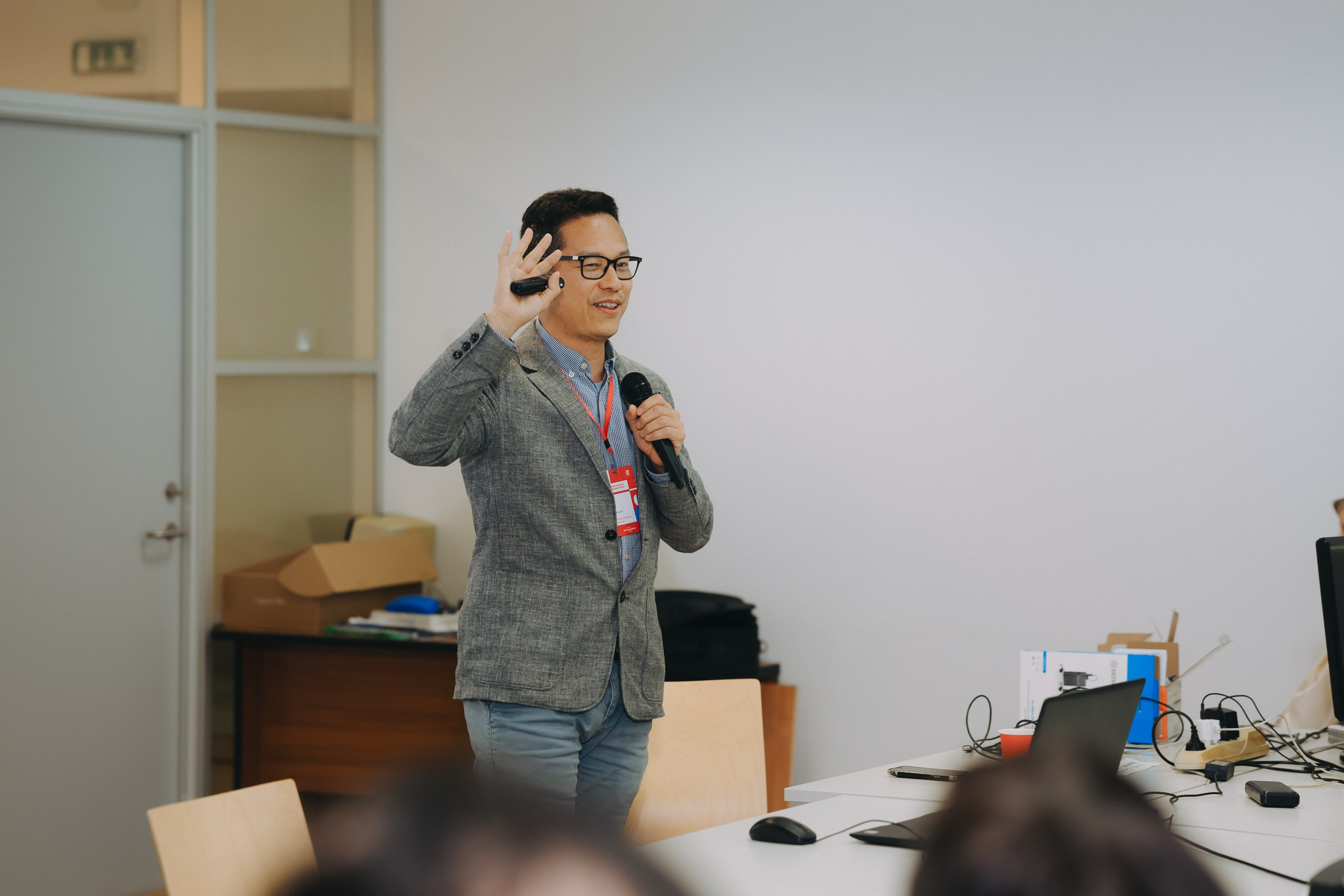 Эксп Линг. Komonev