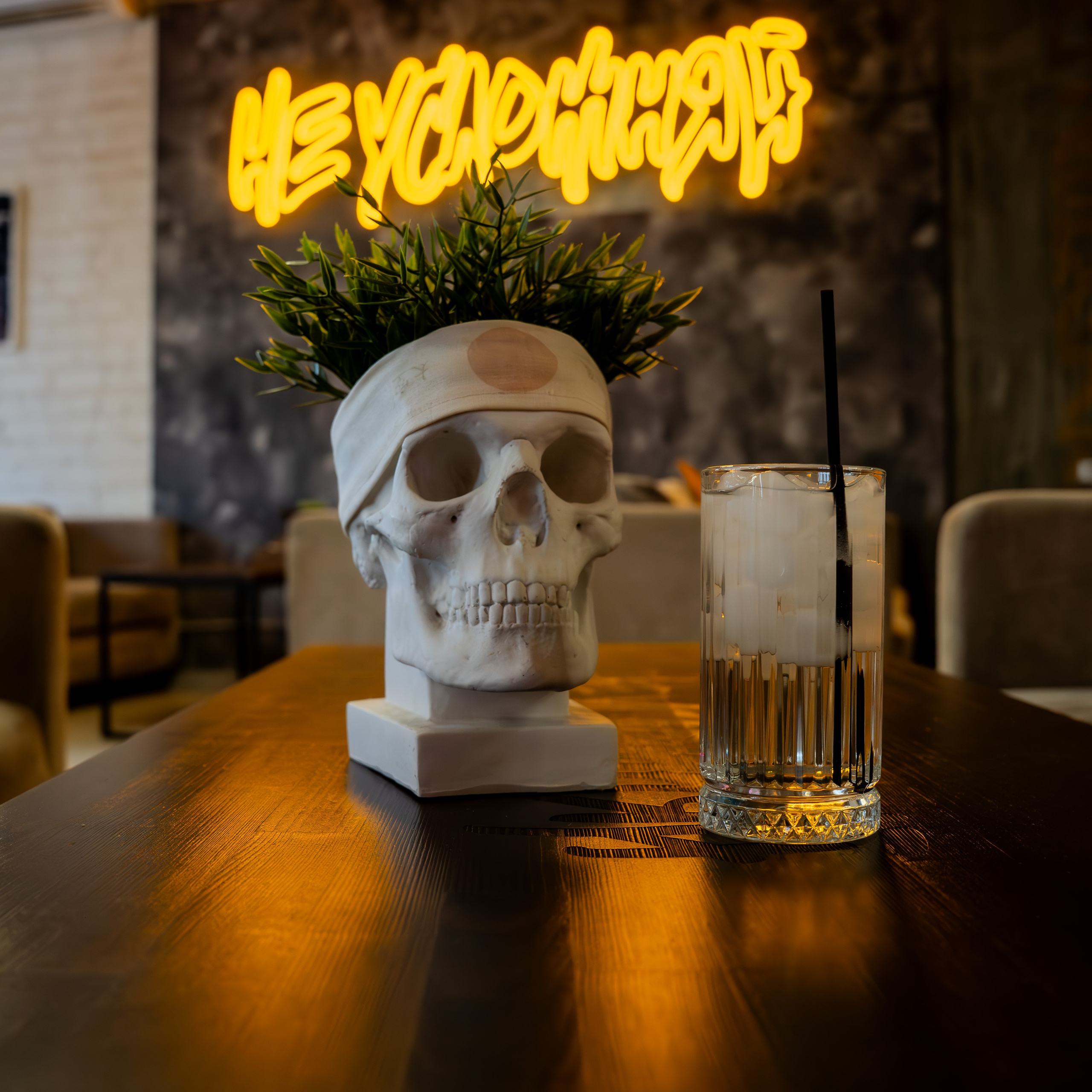 Фотографии заведения Не усложняй. JOHNNY SOLOVEV VISION