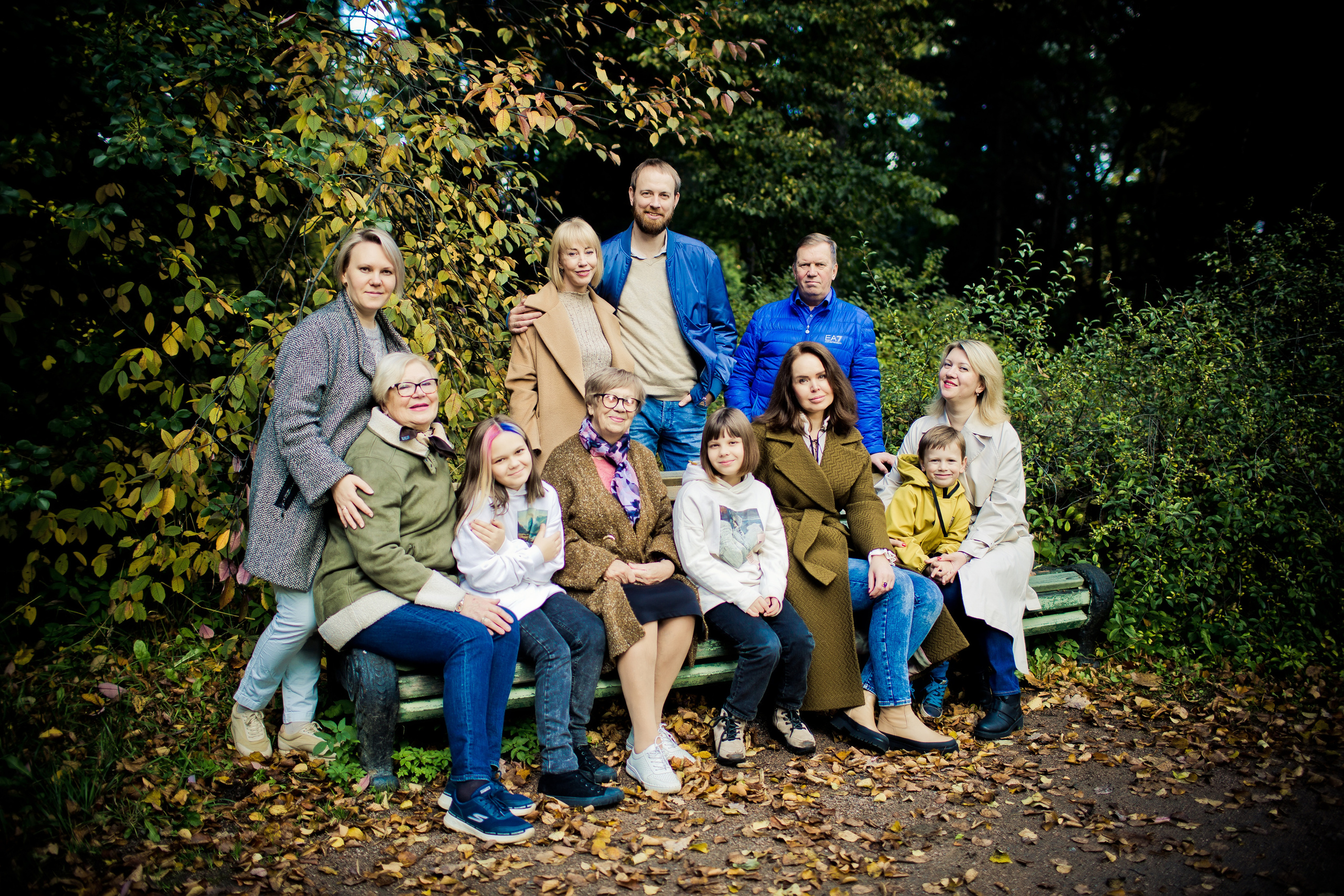 Фотосессия большой семьи в студии Studio 212 и Ботаническом саду. Детский, свадебный и семейный фотограф Юлия Курбатова, Санкт-Петербург