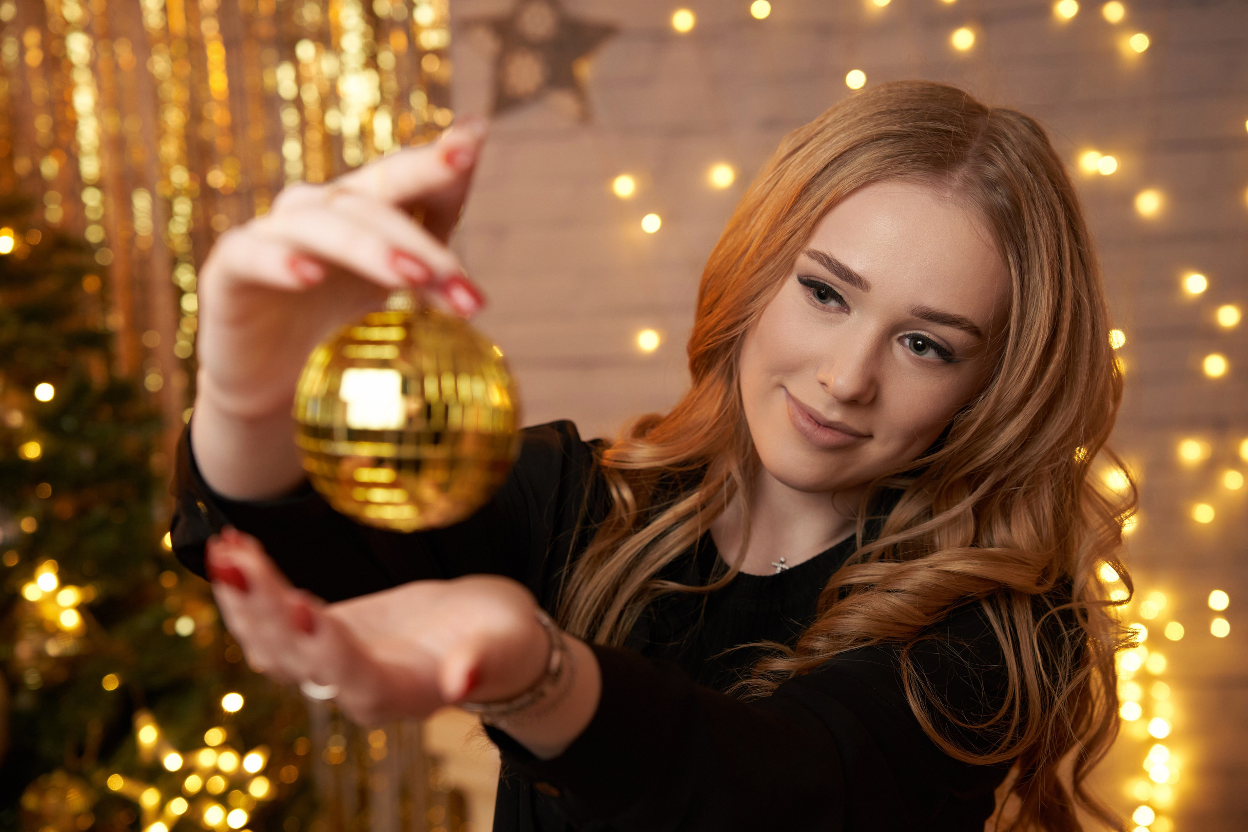 Нвоогодняя фотосессия Елизаветы. Фотограф и видеограф Павел Серобабов