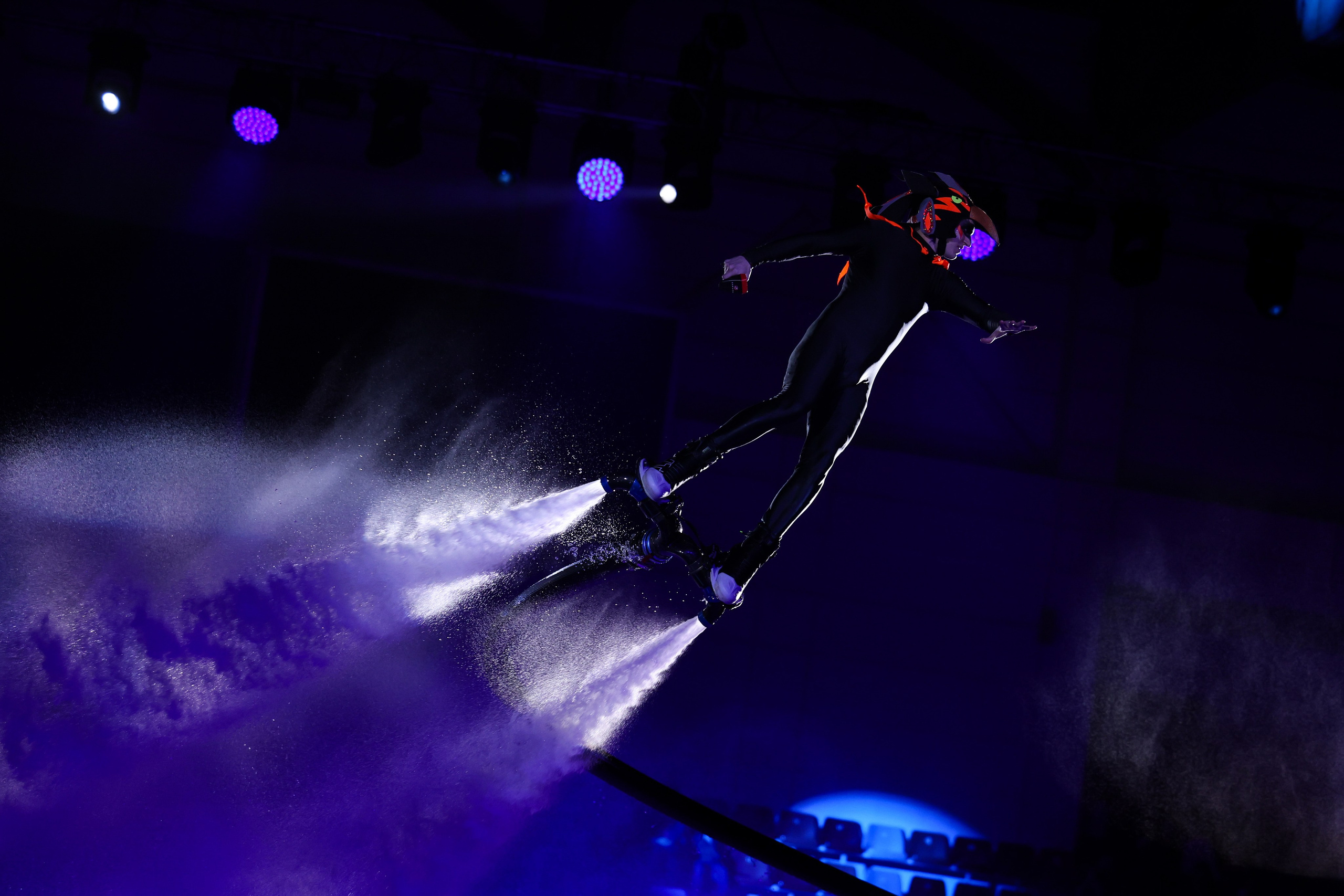 «Сказка о царе Салтане» спектакль на воде 30.12.2025. Спортивный и репортажный фотограф Антон Тереханов