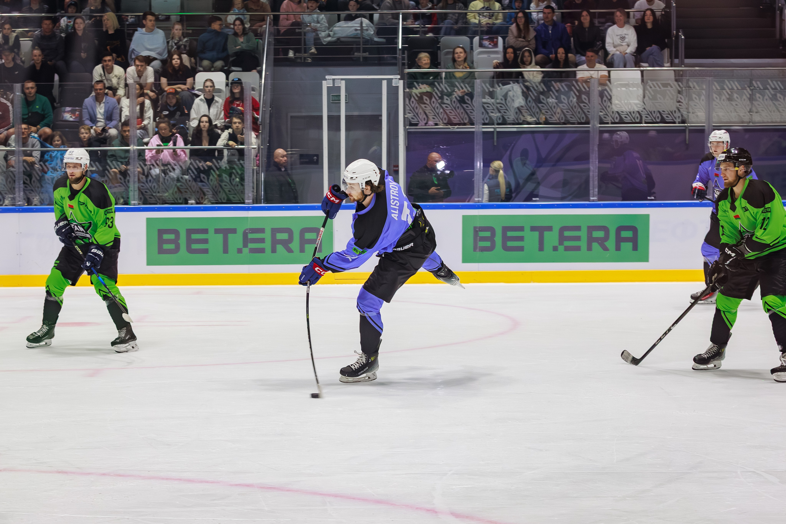 Благотворительный хоккейный матч BETERA. Репортажный фотограф Минск ❘ Костецкий Илья ❘ Беларусь