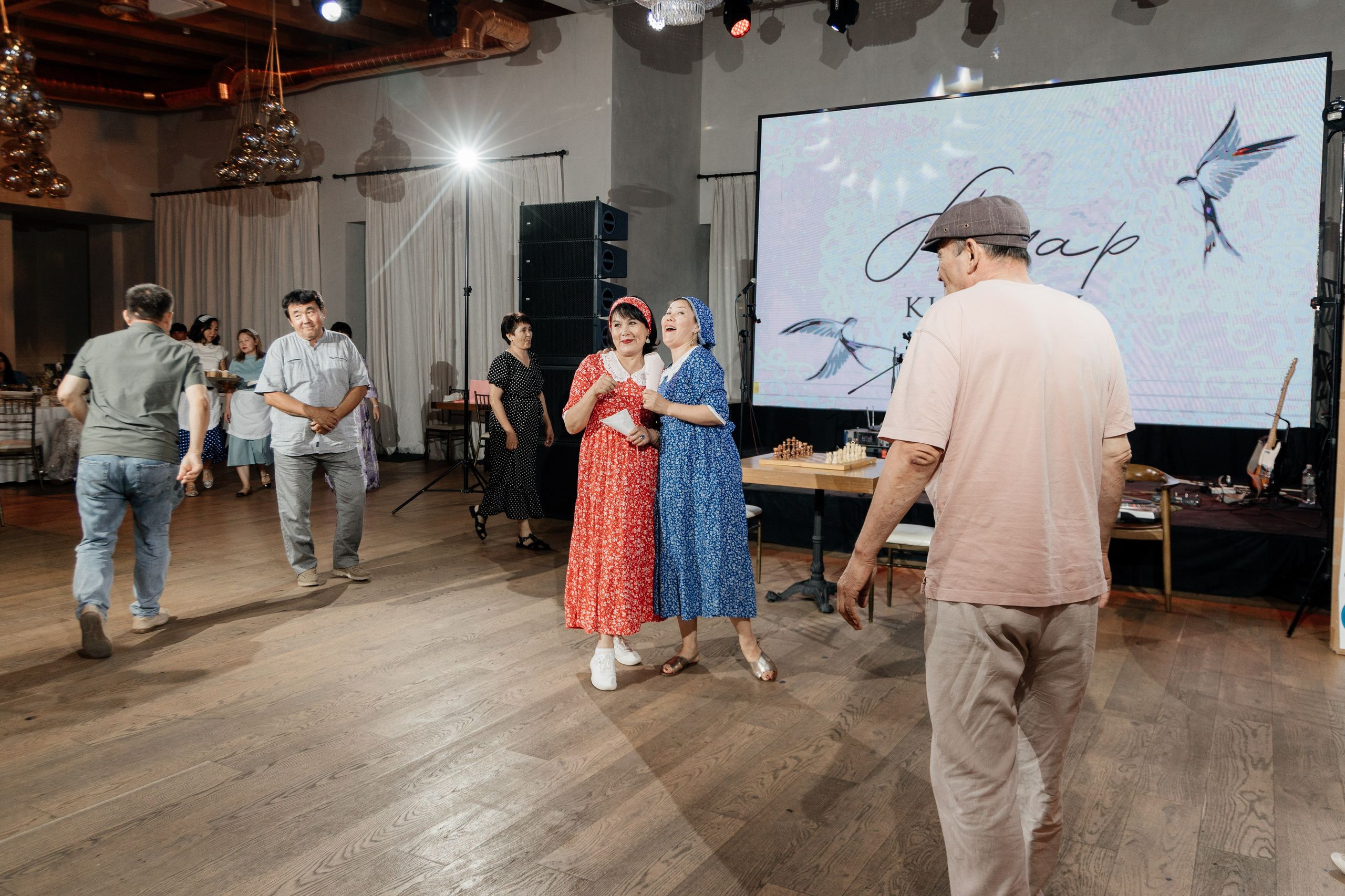 Azhar Uzatu. Свадебный фотограф Алматы