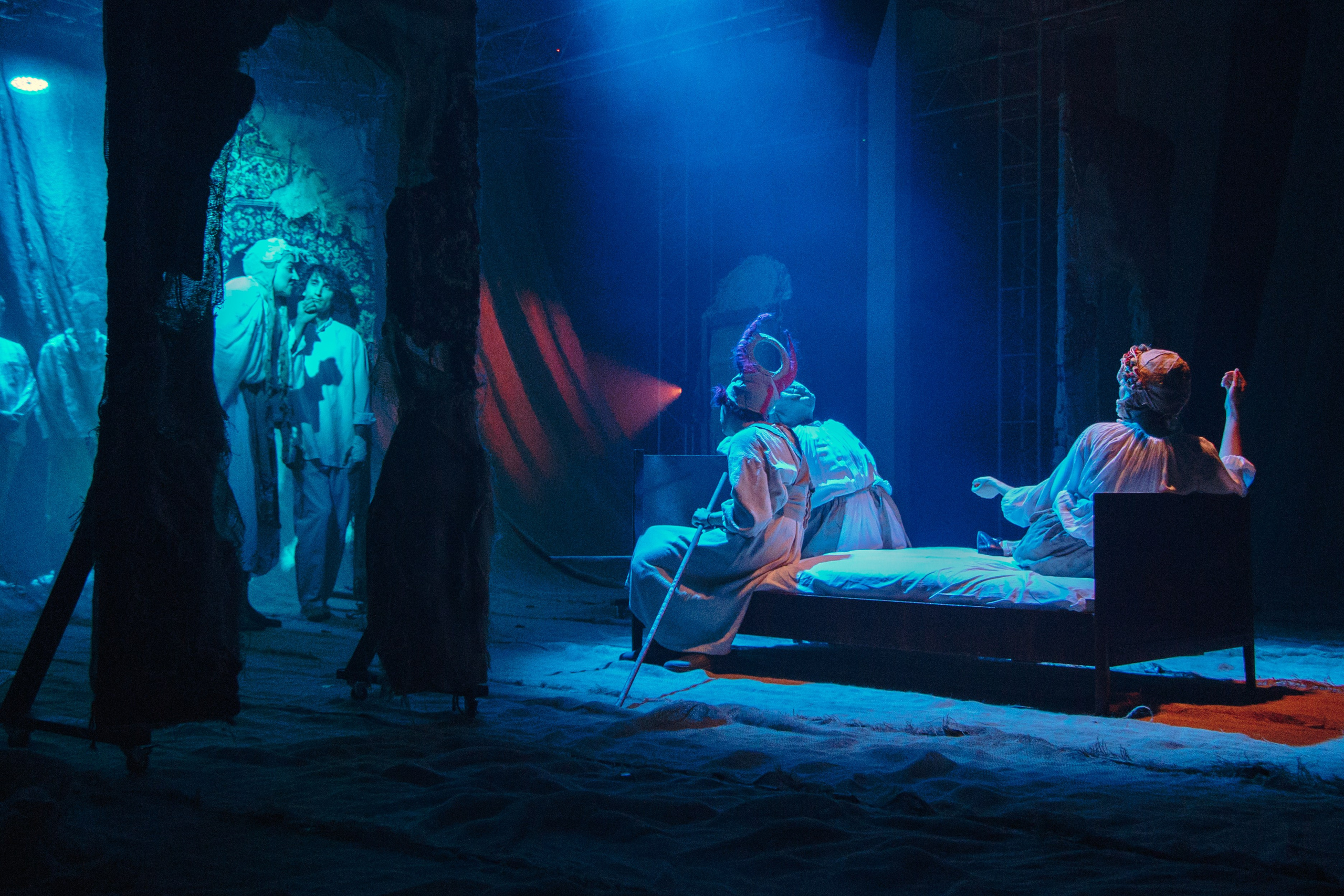 «П.О.Л.Е.» ӨЙ ТЕАТР. Екатерина Жабская Фотограф Видеограф Контент-мейкер Москва