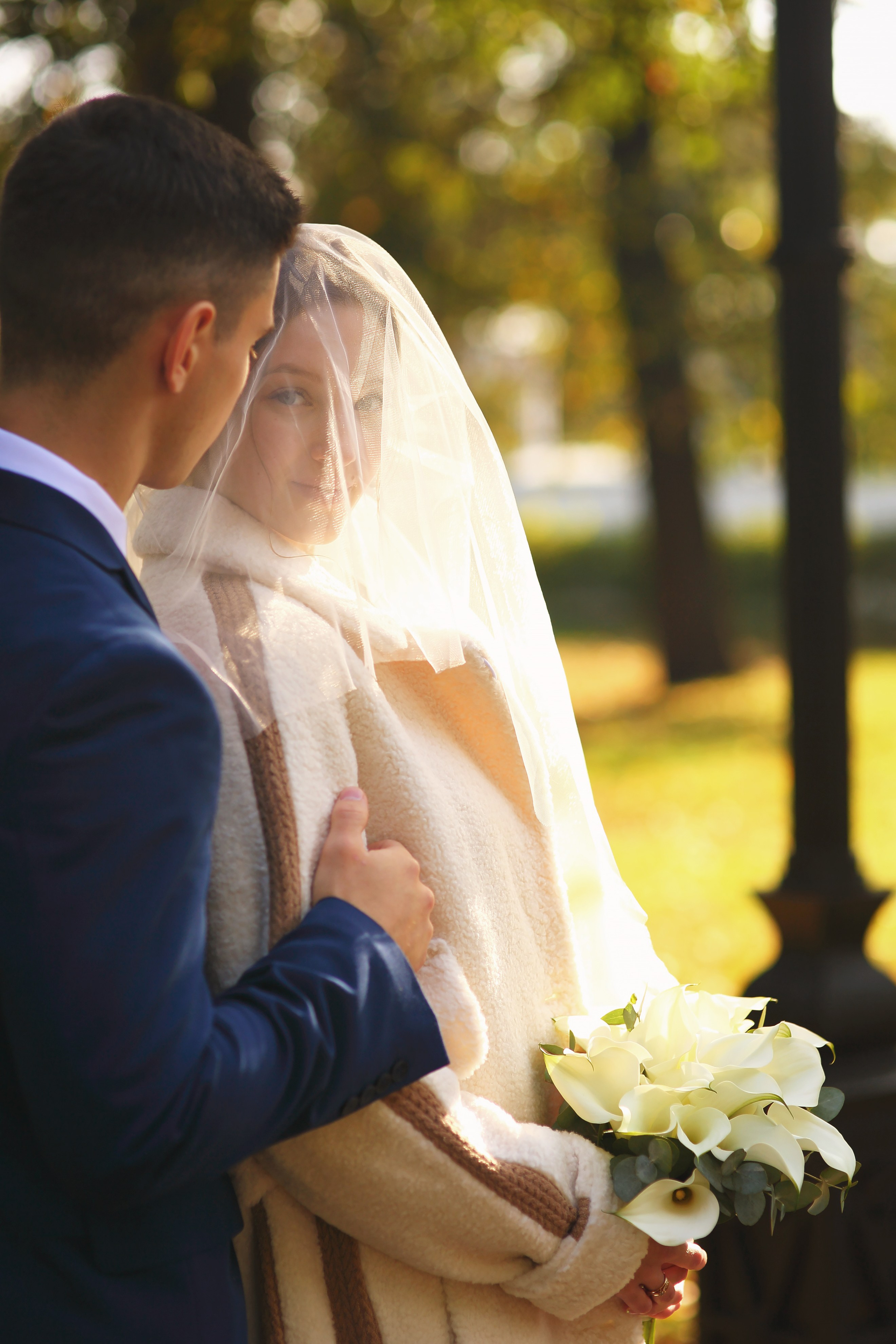 Съемка пары в осеннем городе и в студии. Свадебный и репортажный фотограф в Ярославле и Санкт-Петербурге Роман Микрюков