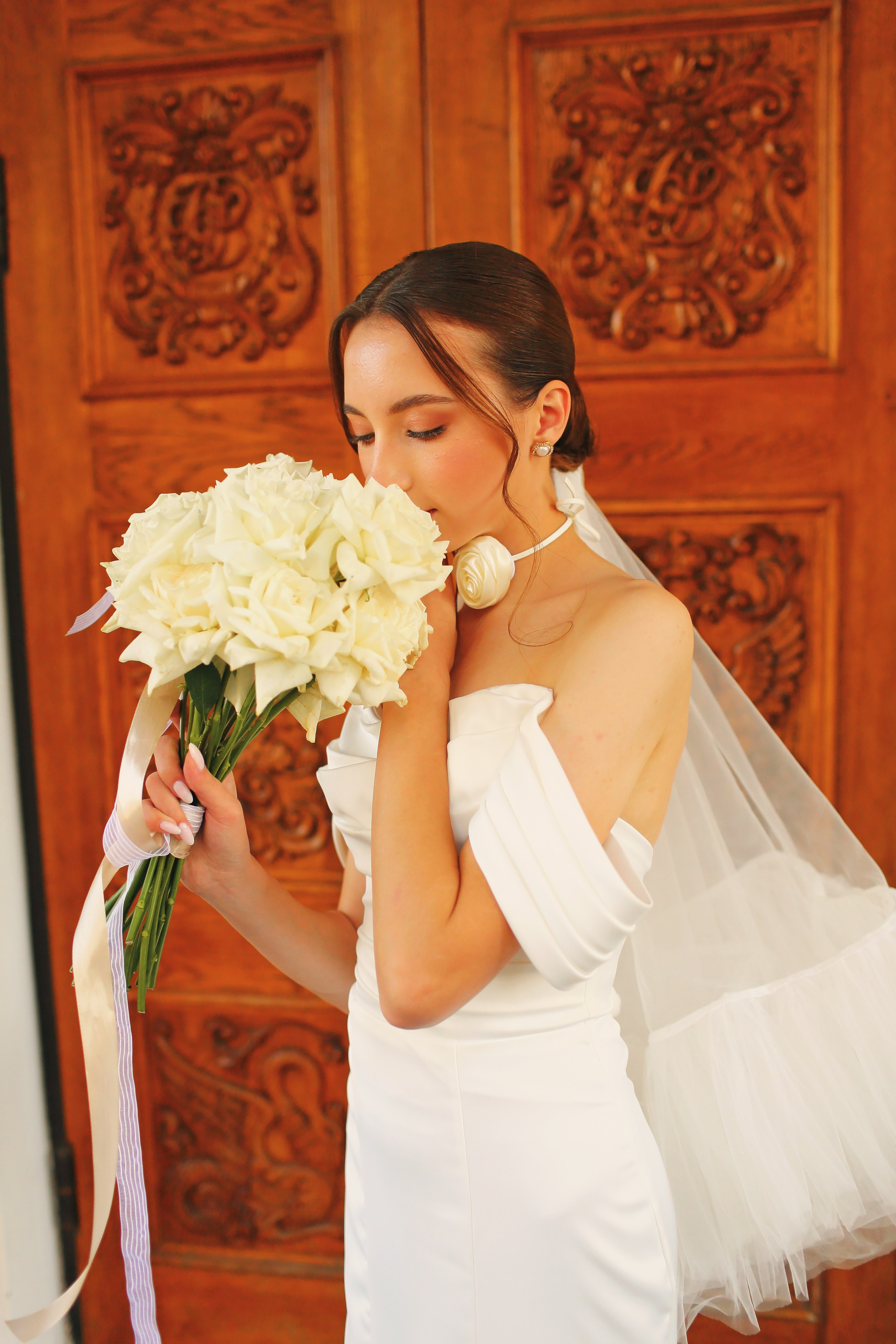 Свадебная осенняя фотосессия Ивана и Лидии в городе. Свадебный и репортажный фотограф в Ярославле и Санкт-Петербурге Роман Микрюков