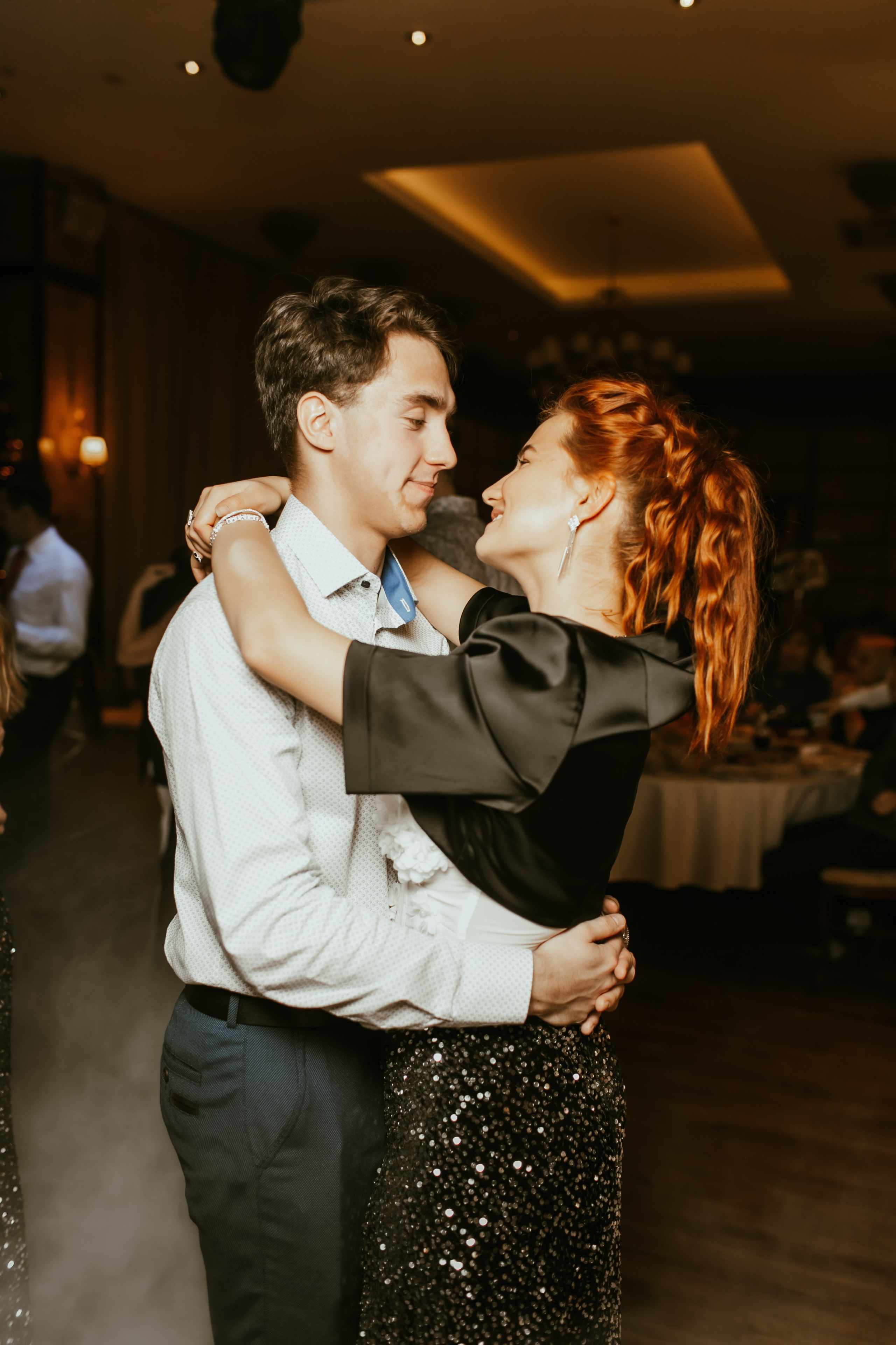 Съемка выездной регистрации в отеле. Свадебный и репортажный фотограф в Ярославле и Санкт-Петербурге Роман Микрюков