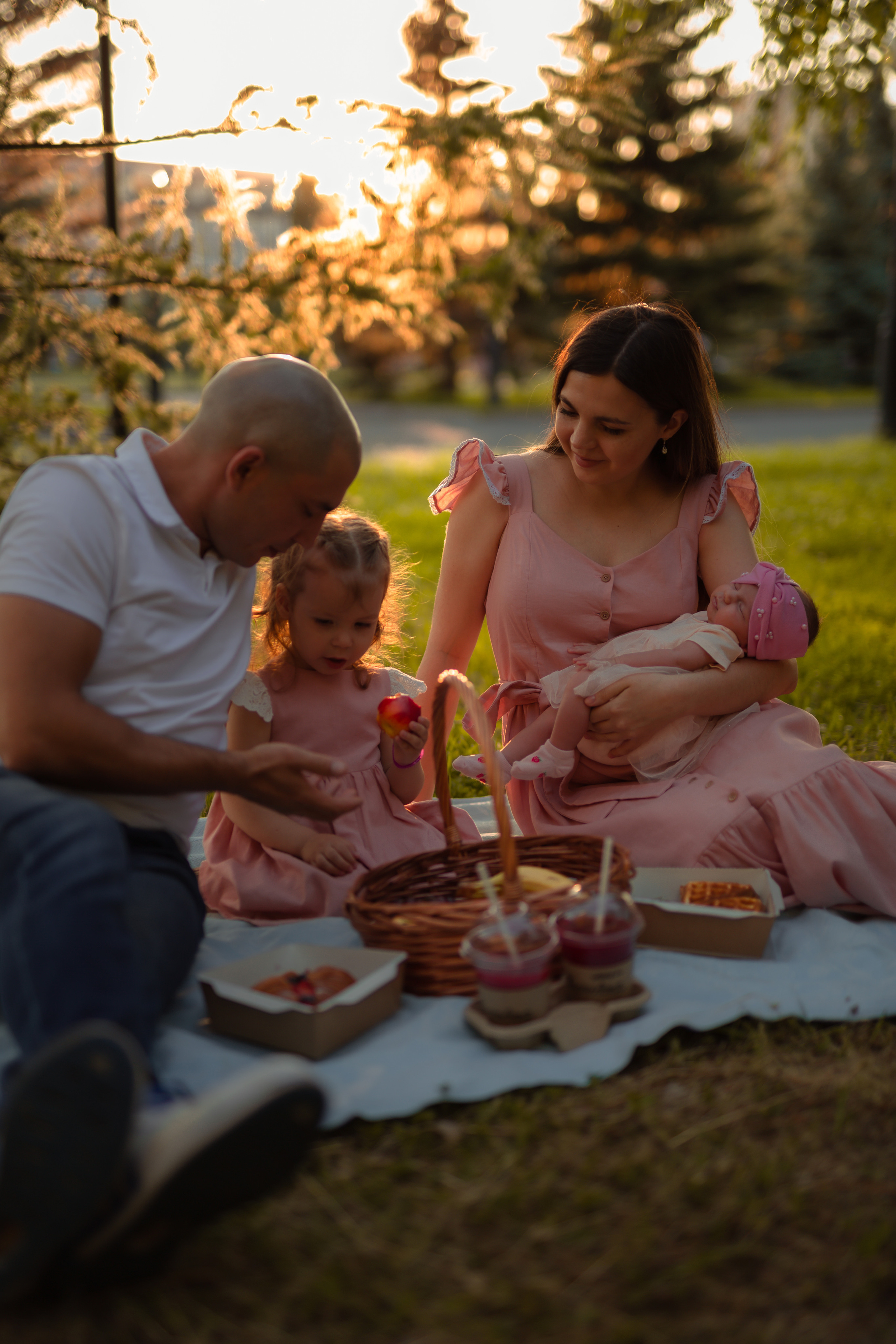 Юля, Тимур, Аделина и Зара. Семейный фотограф в Казани Рузалина Гафурова