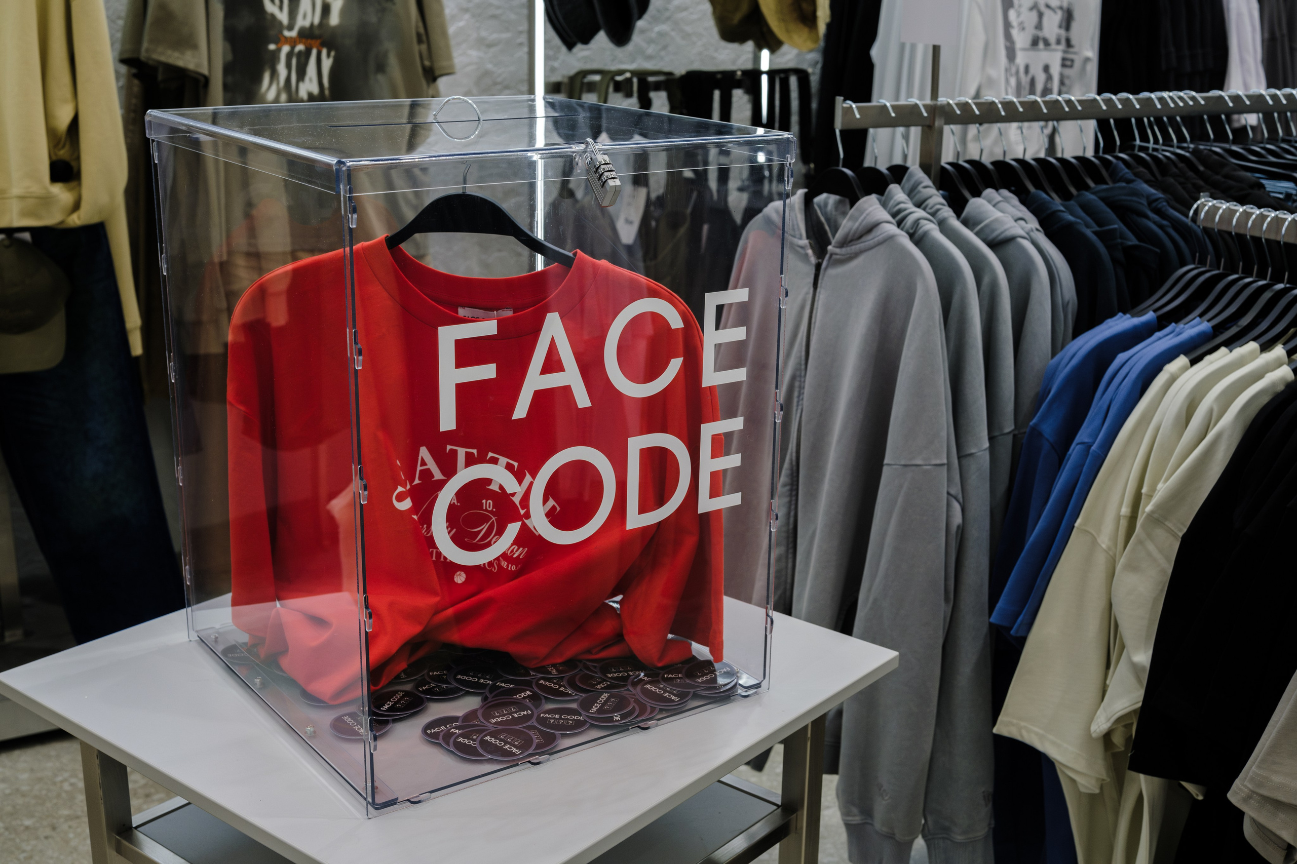 Открытие FACECODE. Репортажный и портретный фотограф в Москве Илья Спиридонов